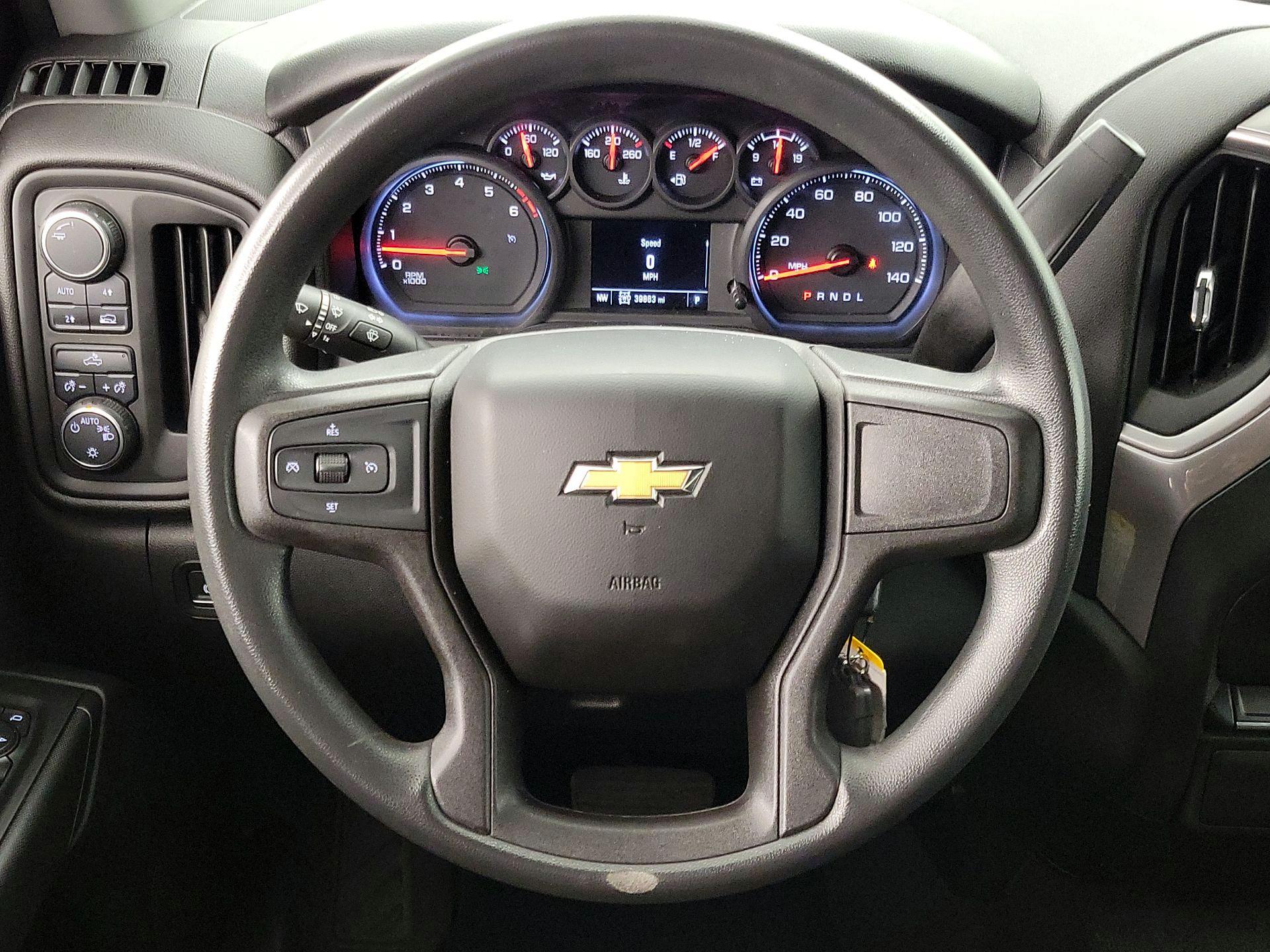 Thumbnail: 2020 Chevrolet Silverado 1500 - 10