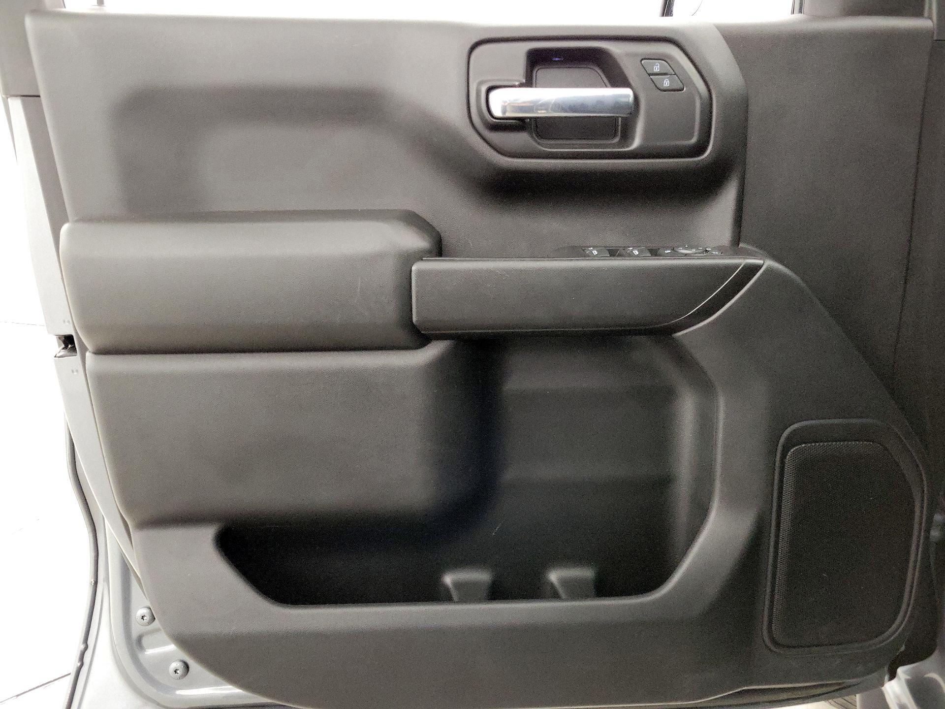 Thumbnail: 2020 Chevrolet Silverado 1500 - 12