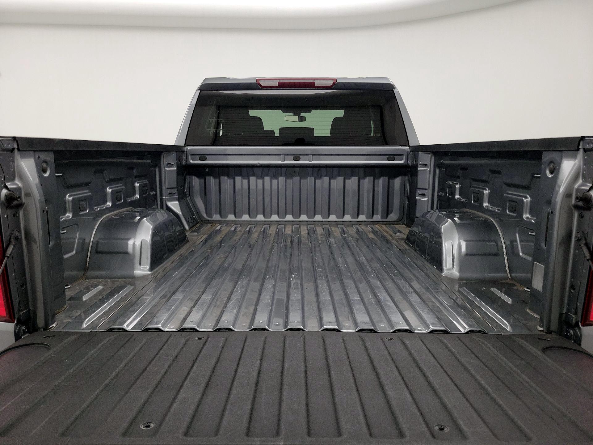 Thumbnail: 2020 Chevrolet Silverado 1500 - 20