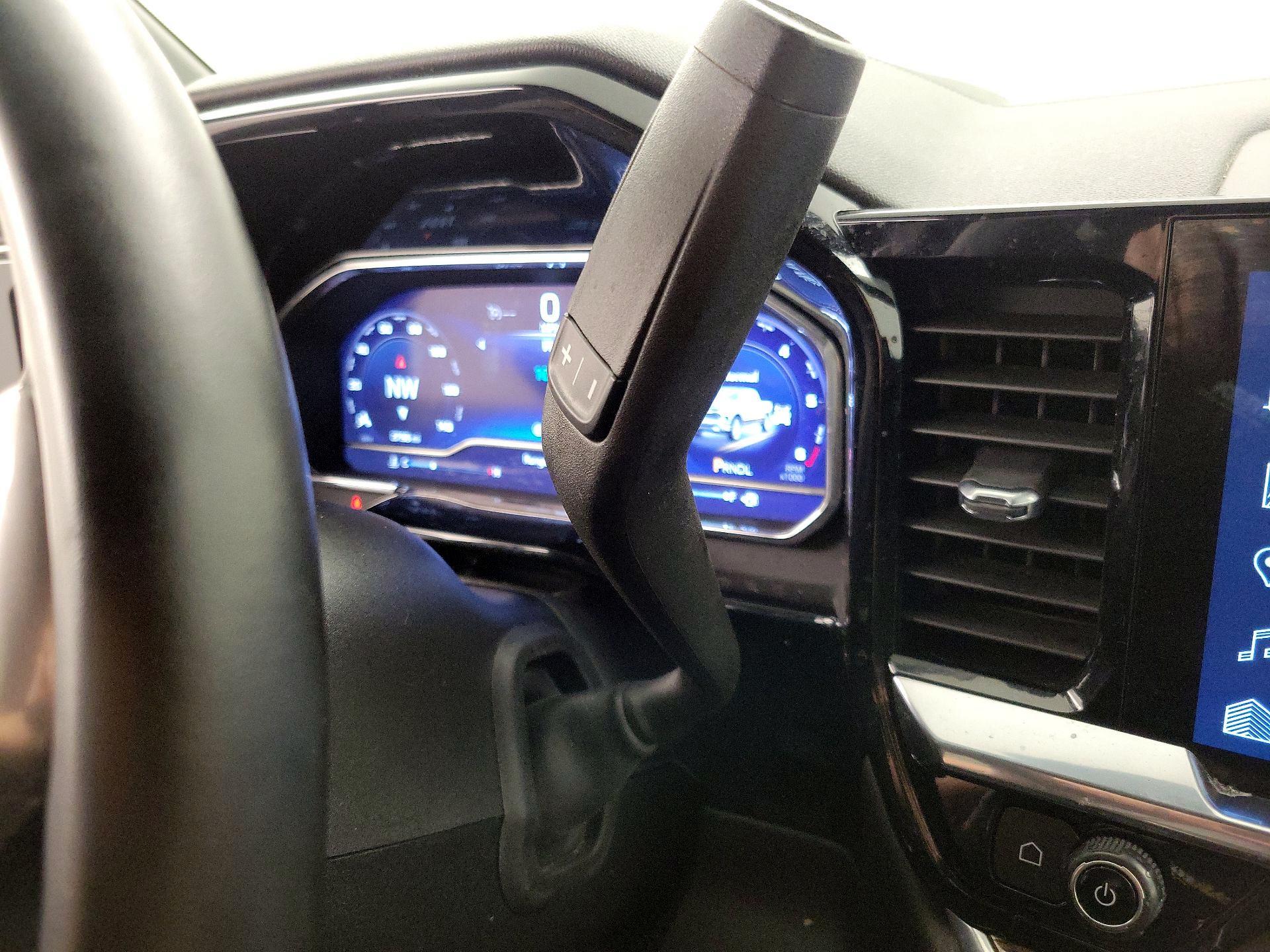 Thumbnail: 2023 Chevrolet Silverado 1500 - 17