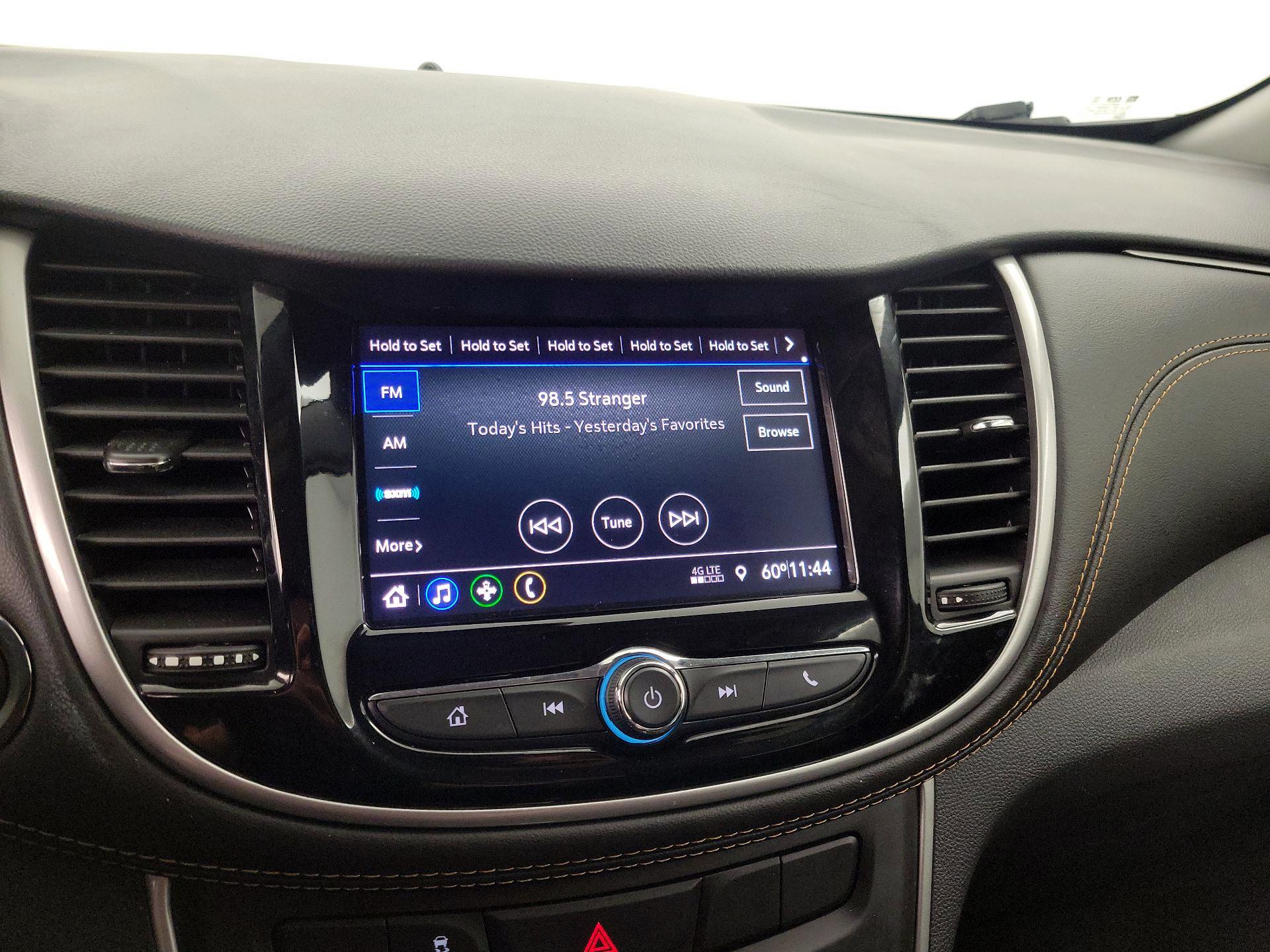 Thumbnail: 2022 Chevrolet Trax - 15