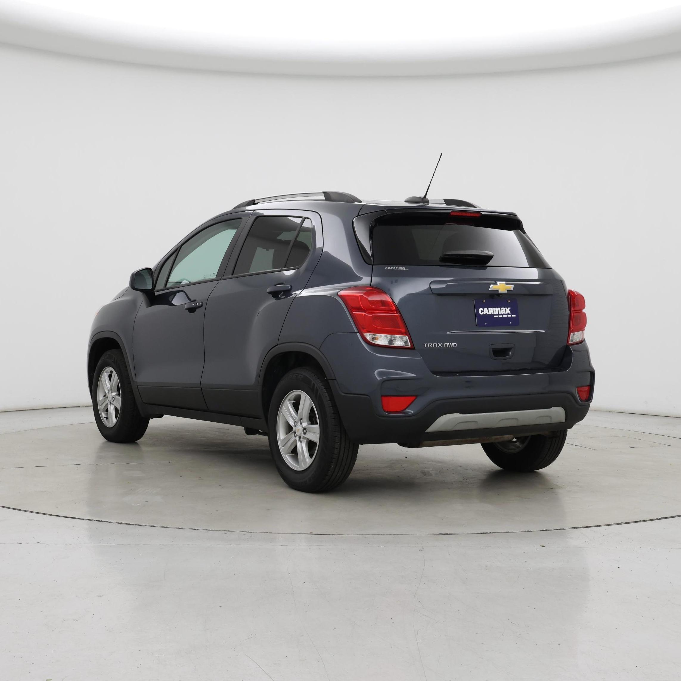Thumbnail: 2022 Chevrolet Trax - 2