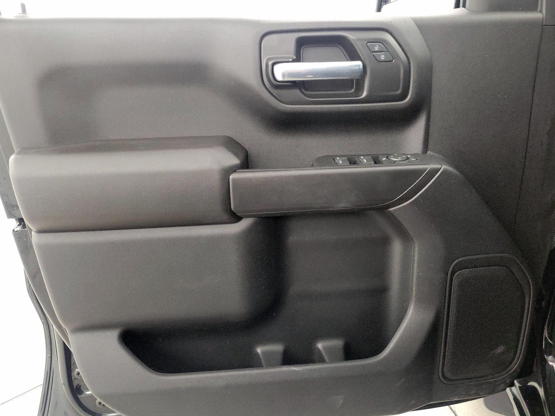 Thumbnail: 2022 Chevrolet Silverado 1500 - 12