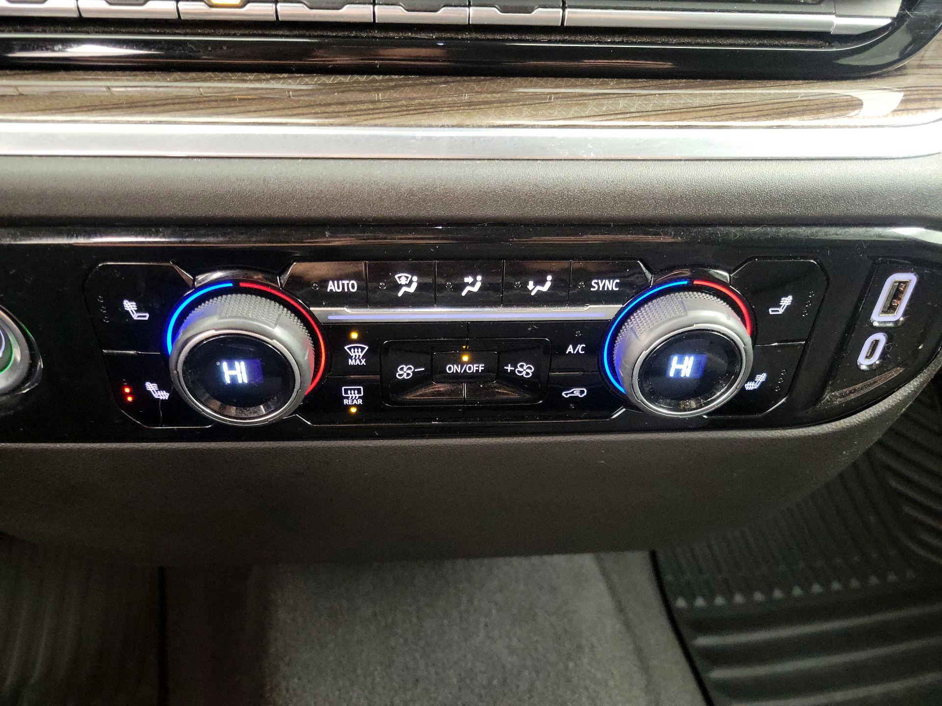 Thumbnail: 2022 Chevrolet Silverado 1500 - 16