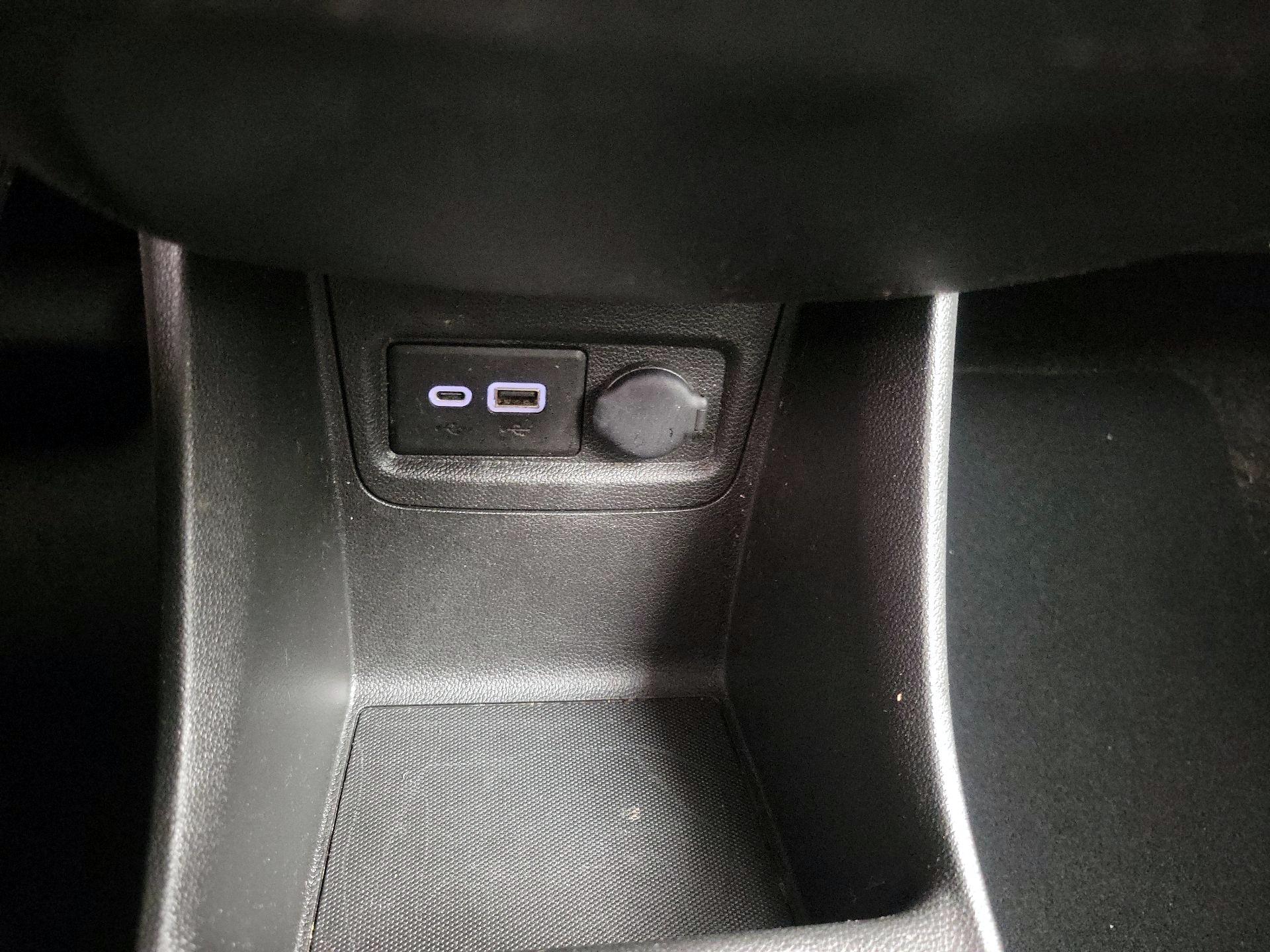 Thumbnail: 2022 Chevrolet Spark - 18