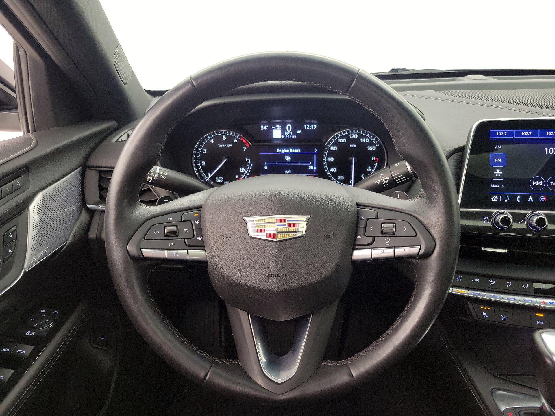 Thumbnail: 2022 Cadillac CT4 - 10