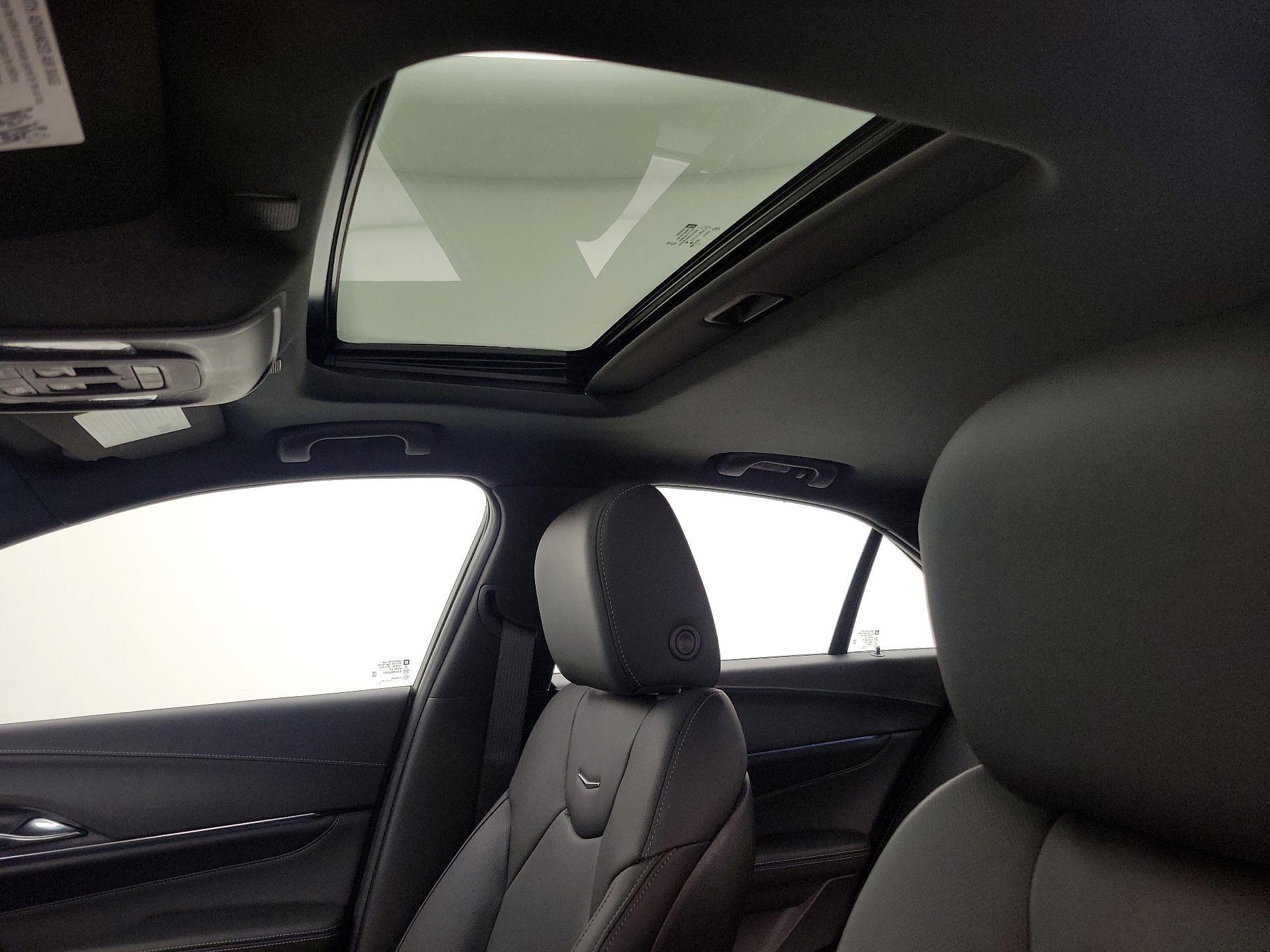 Thumbnail: 2022 Cadillac CT4 - 19