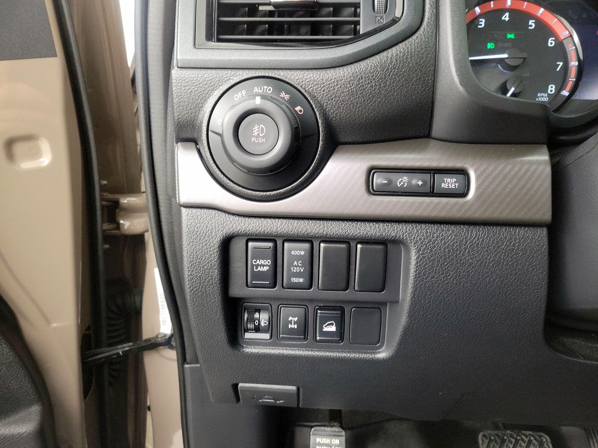 Thumbnail: 2021 Nissan Titan - 13