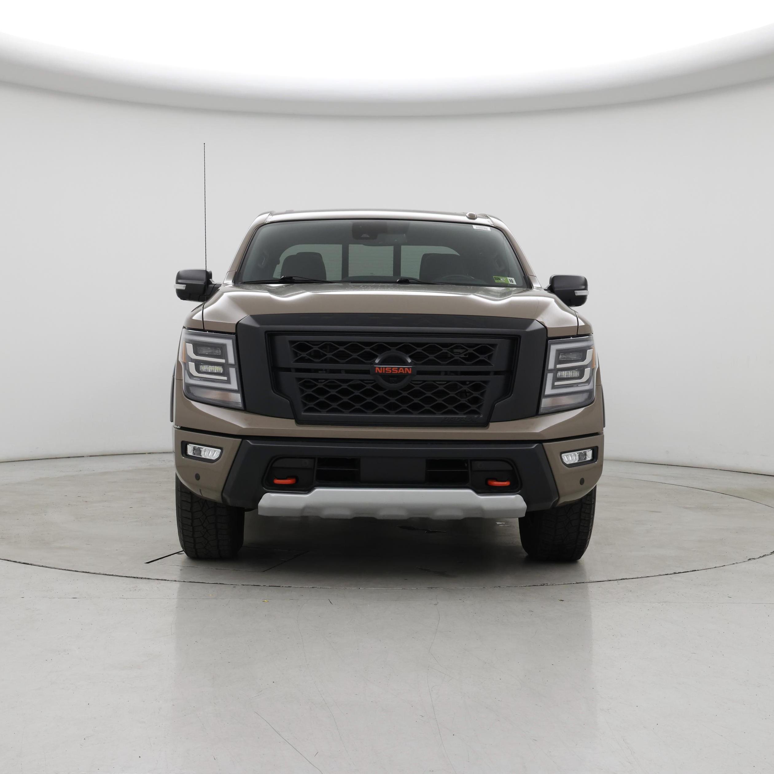 Thumbnail: 2021 Nissan Titan - 5