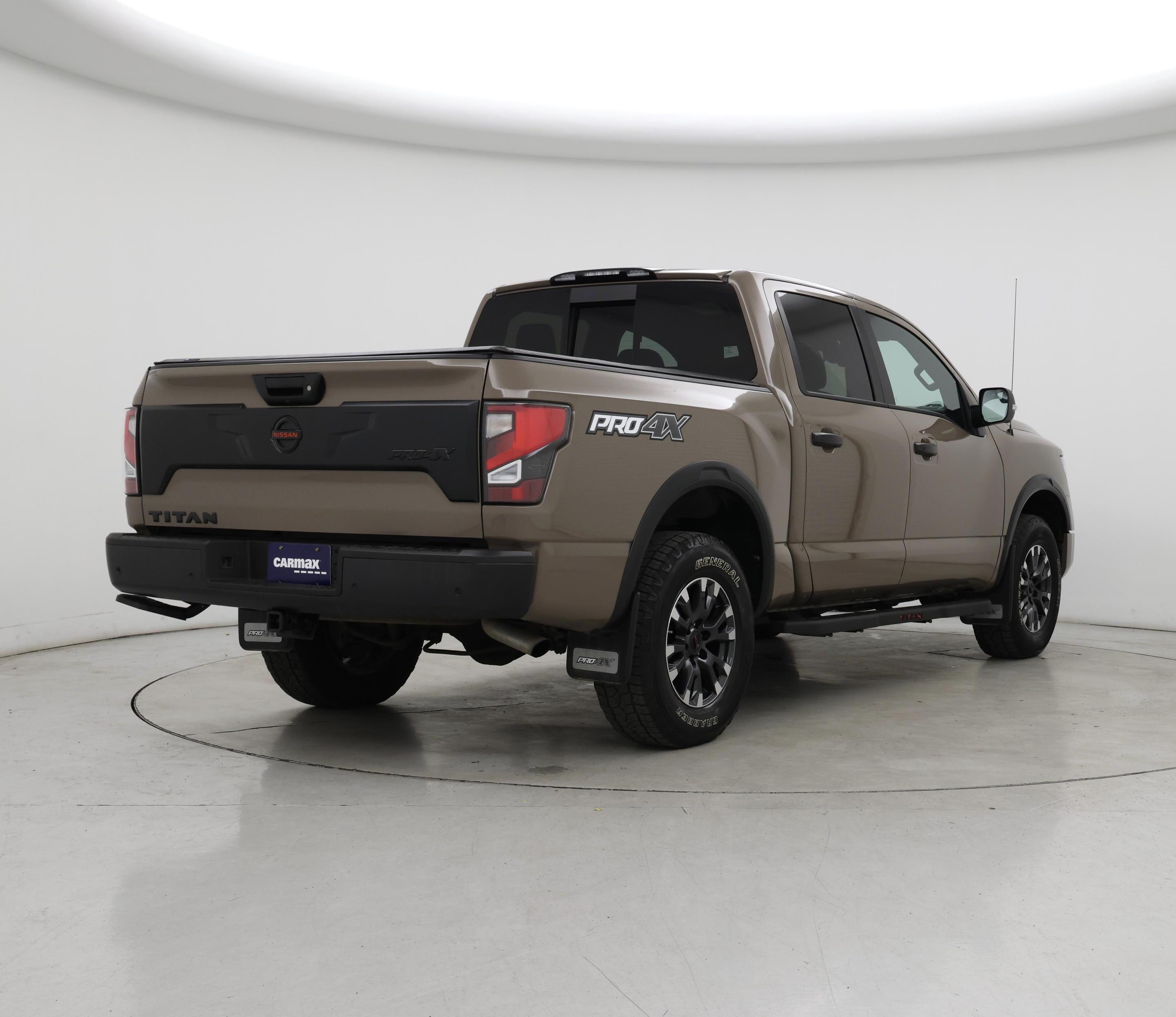 Thumbnail: 2021 Nissan Titan - 8