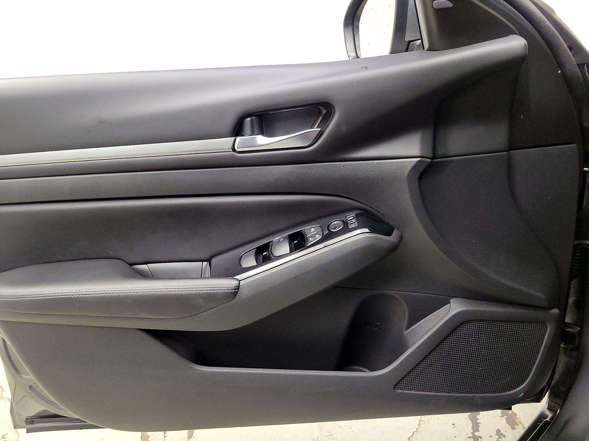 Thumbnail: 2023 Nissan Altima - 12