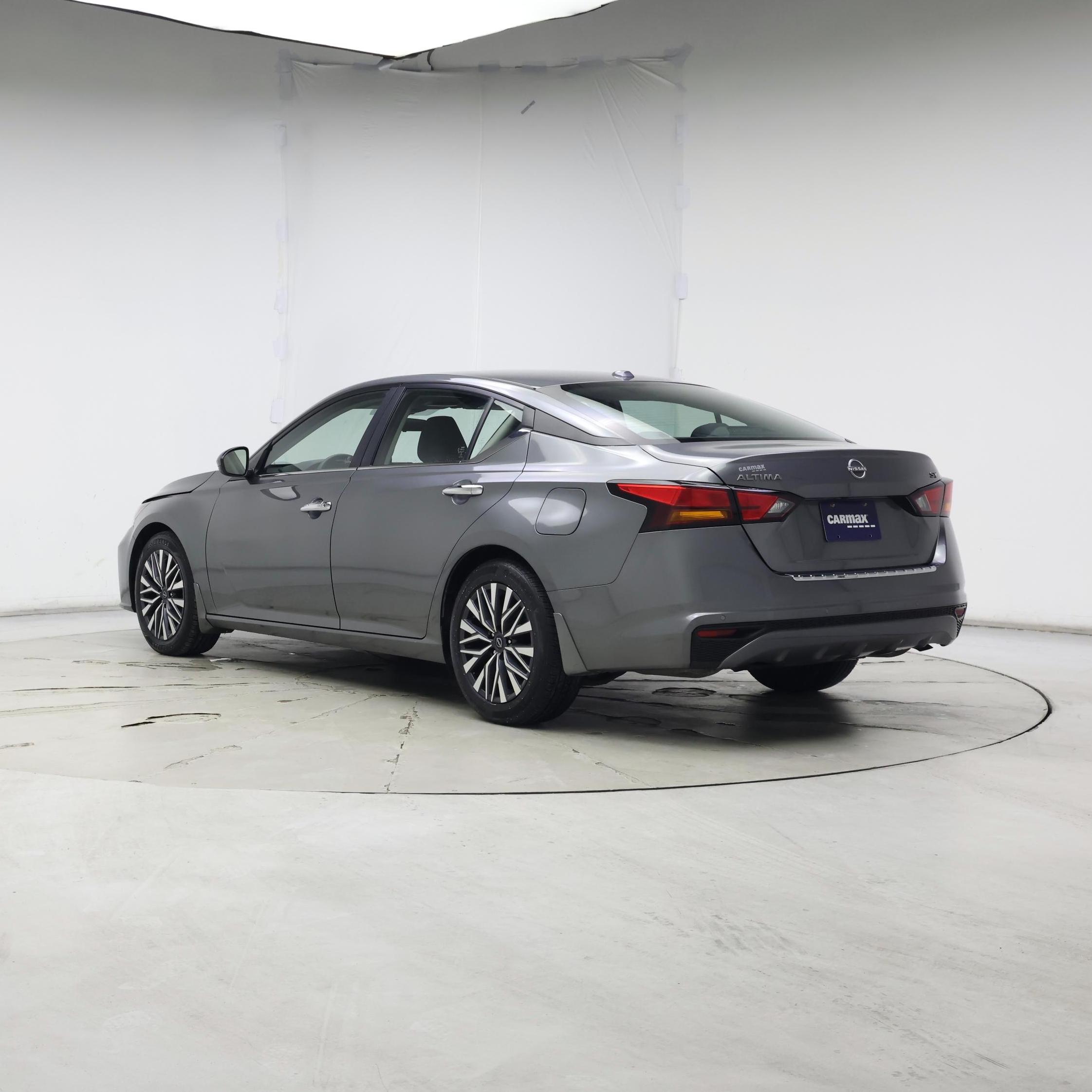 Thumbnail: 2023 Nissan Altima - 2