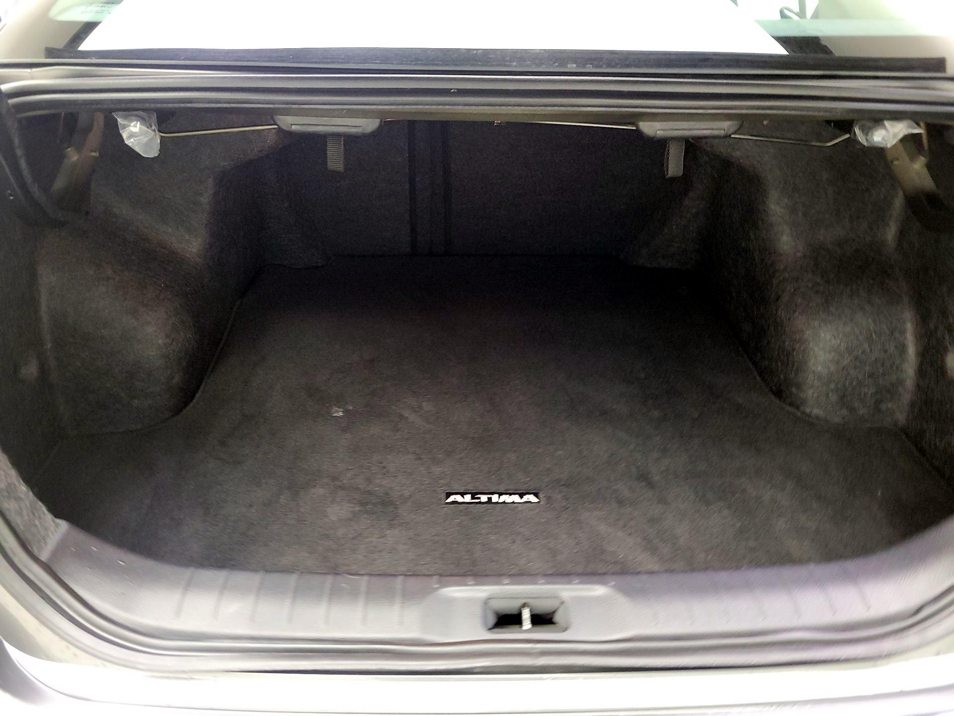 Thumbnail: 2023 Nissan Altima - 20