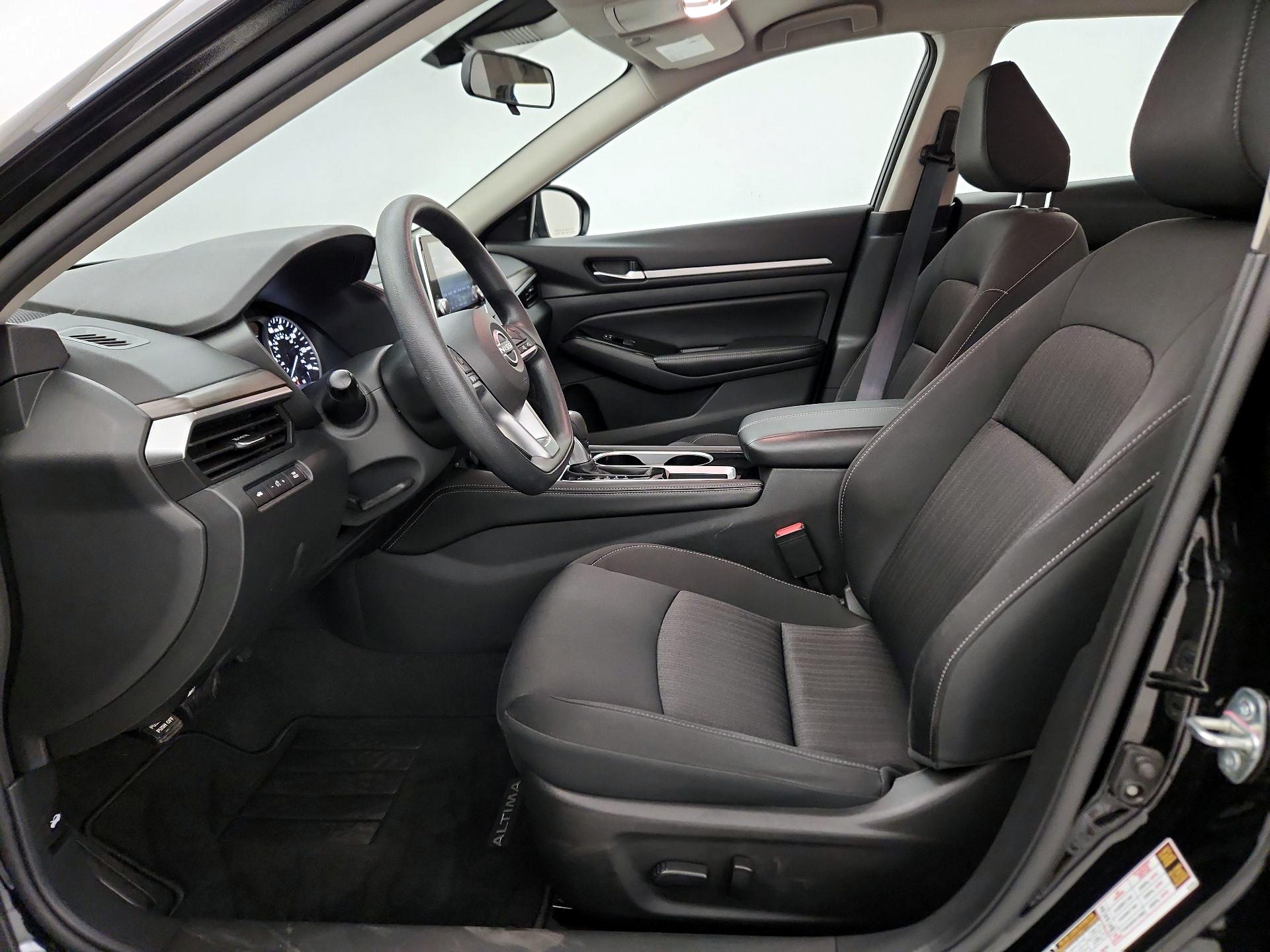 Thumbnail: 2023 Nissan Altima - 11