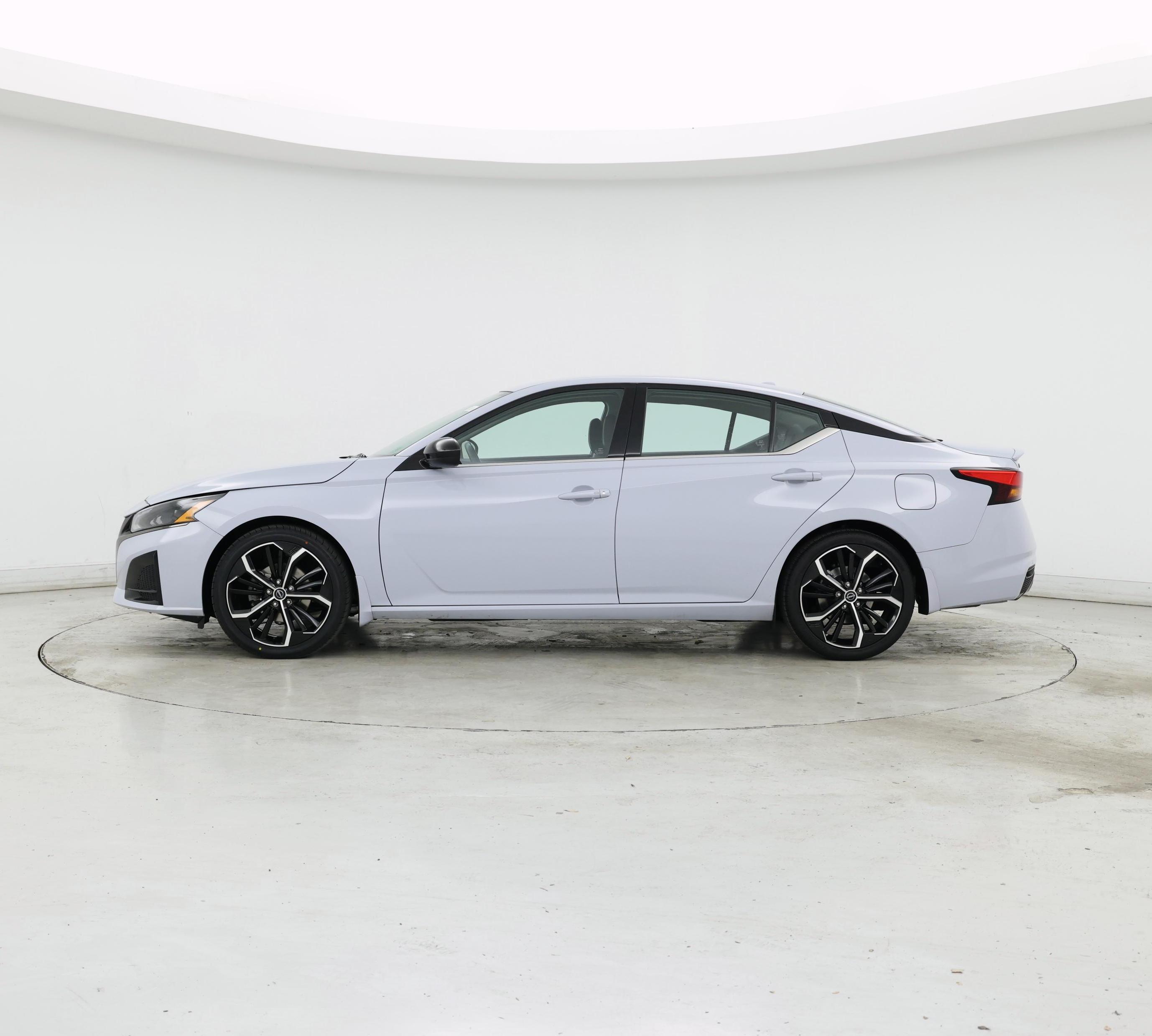 Thumbnail: 2023 Nissan Altima - 3