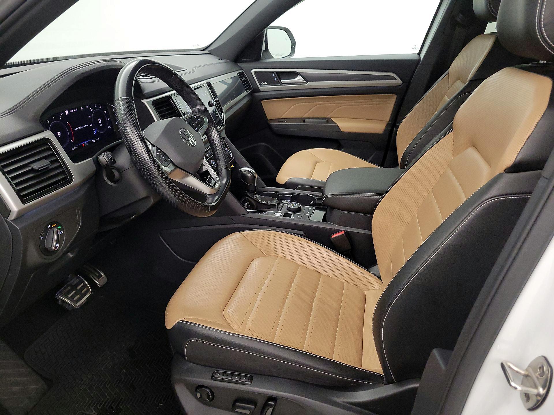 Thumbnail: 2022 Volkswagen Atlas - 11