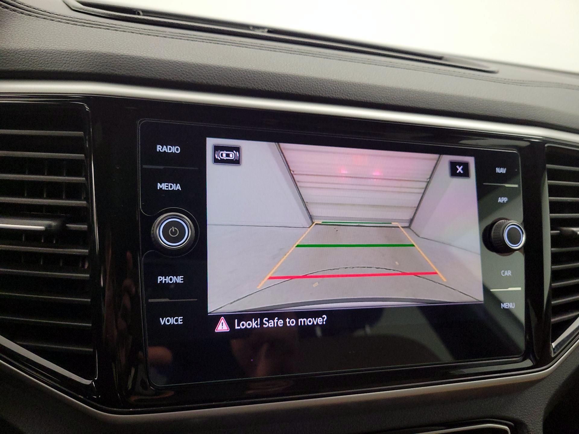 Thumbnail: 2022 Volkswagen Atlas - 15