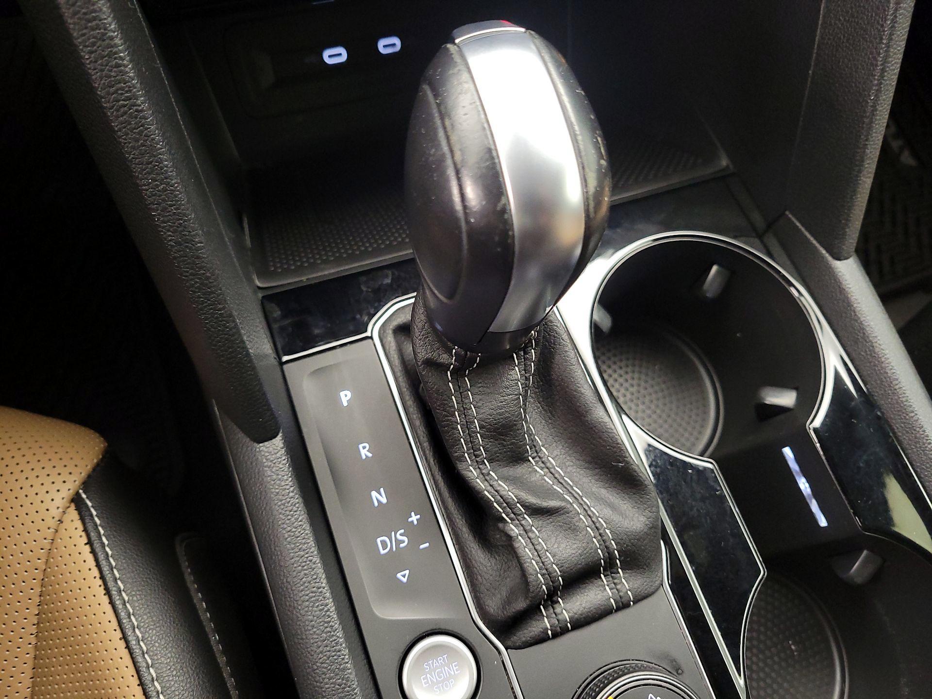 Thumbnail: 2022 Volkswagen Atlas - 18