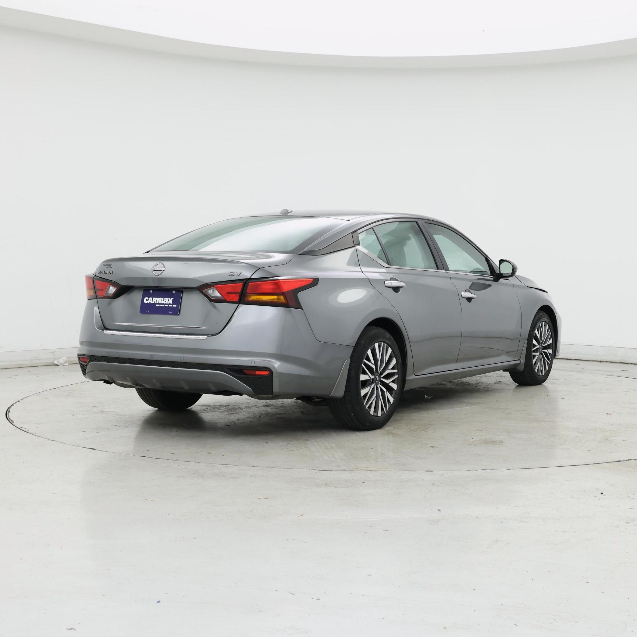 Thumbnail: 2023 Nissan Altima - 8