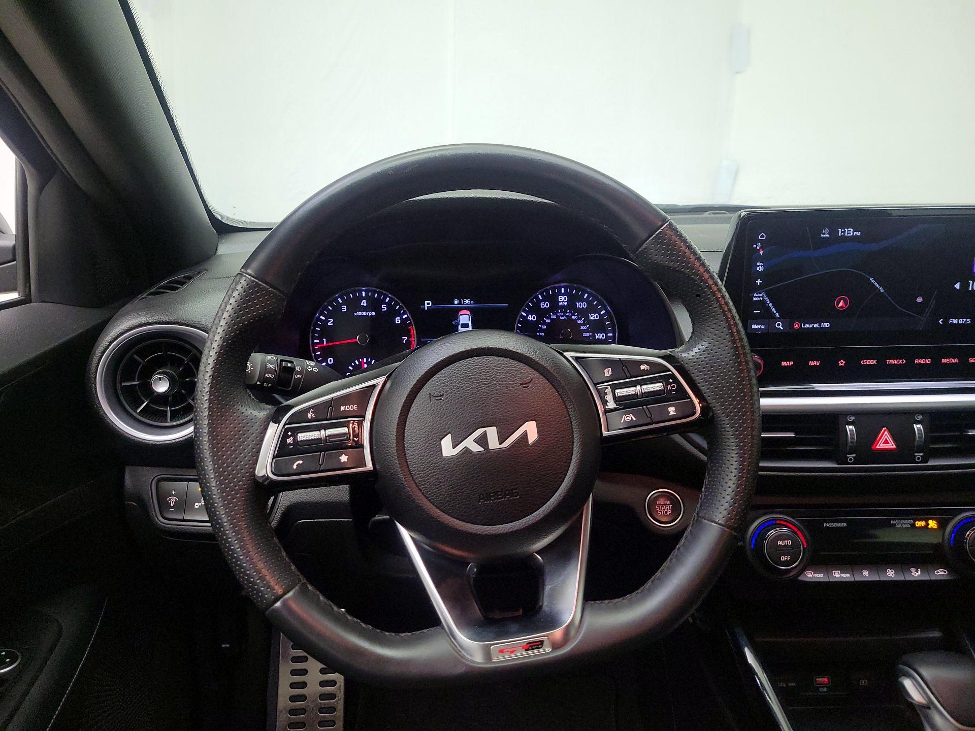 Thumbnail: 2023 Kia Forte - 10