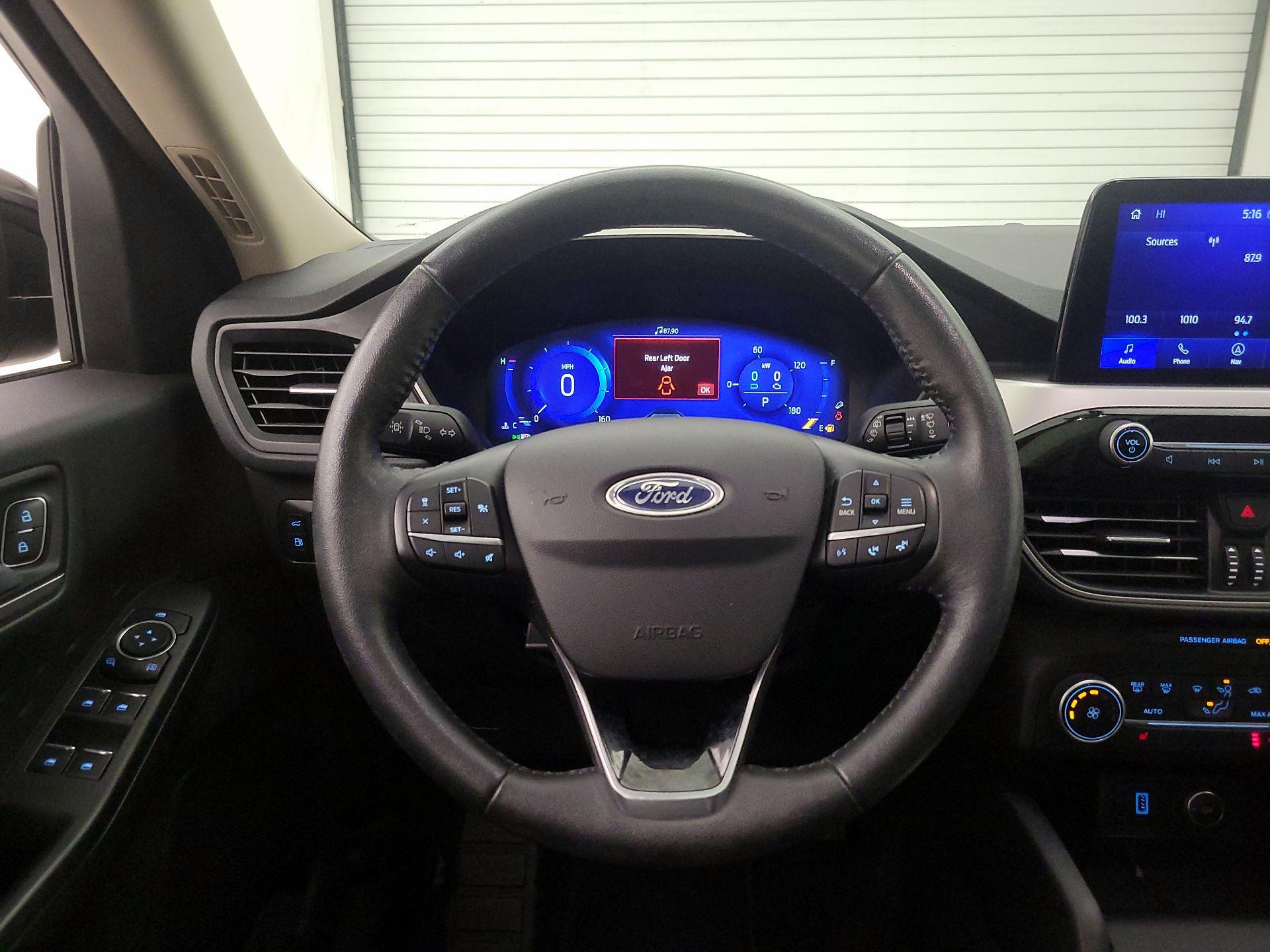 Thumbnail: 2020 Ford Escape - 10