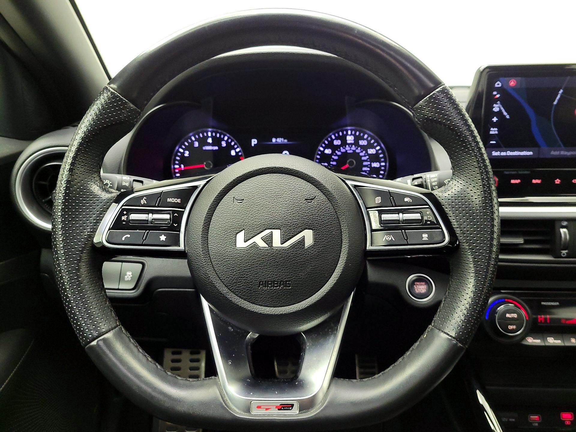 Thumbnail: 2023 Kia Forte - 10