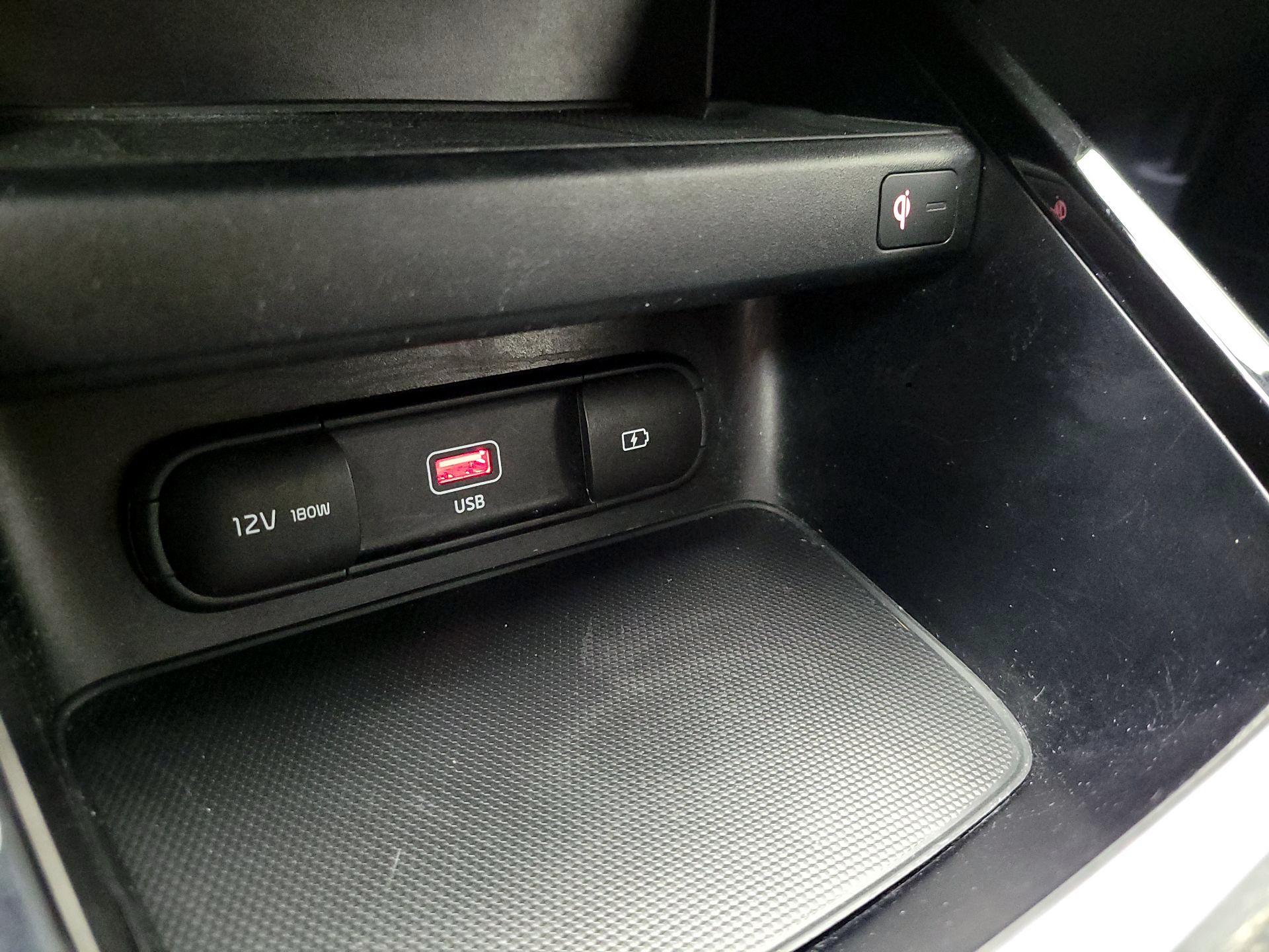 Thumbnail: 2023 Kia Forte - 19