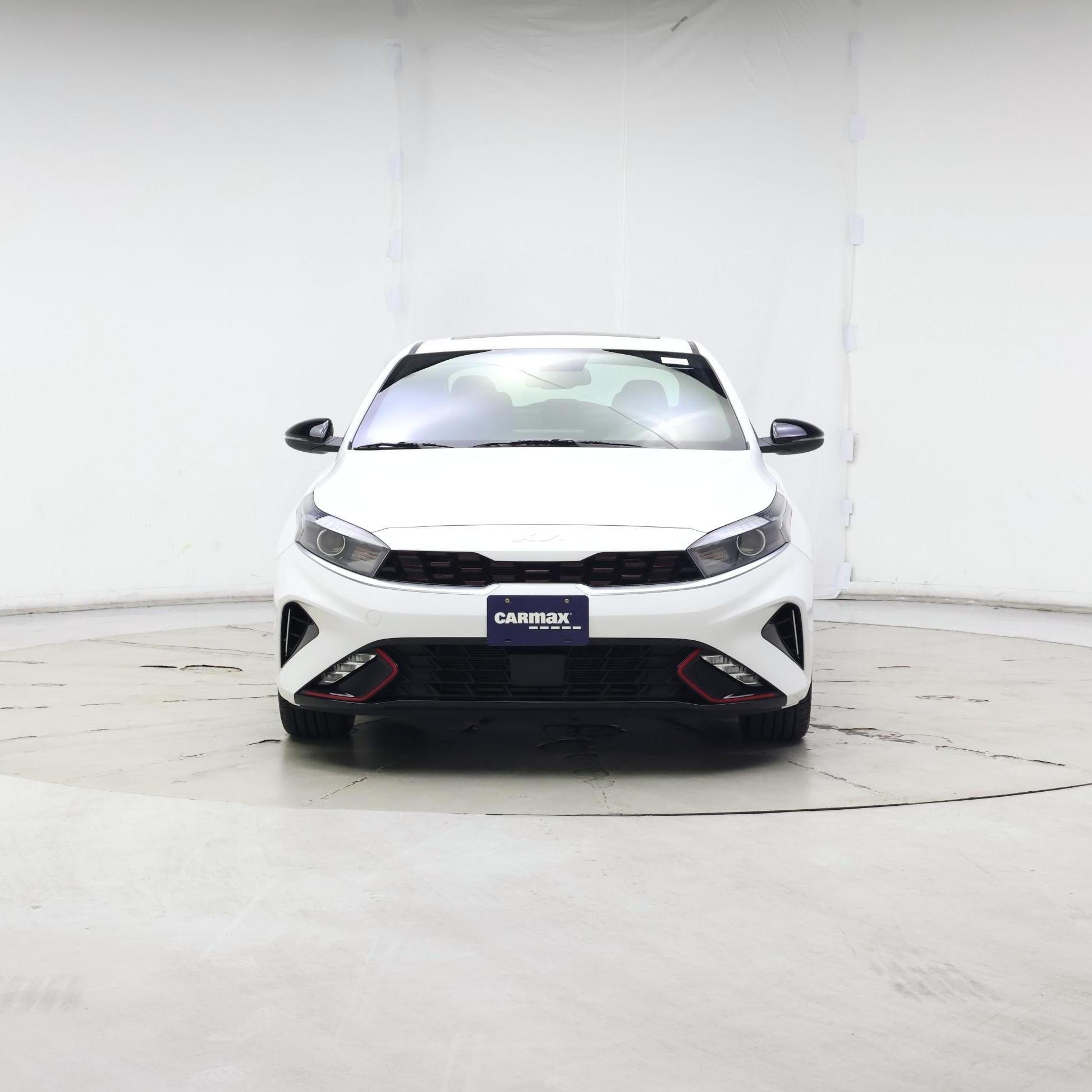 Thumbnail: 2023 Kia Forte - 5