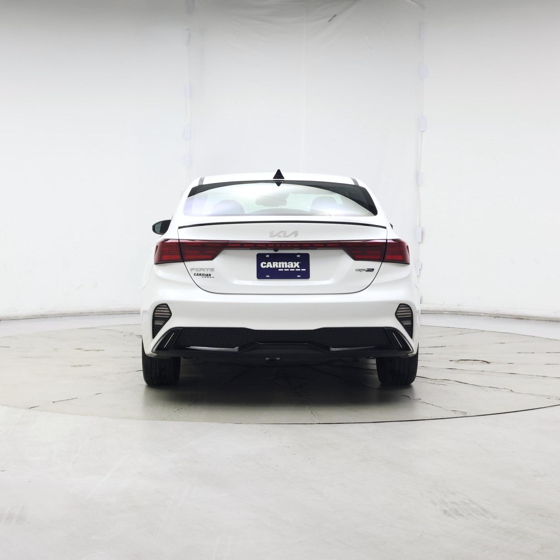 Thumbnail: 2023 Kia Forte - 6