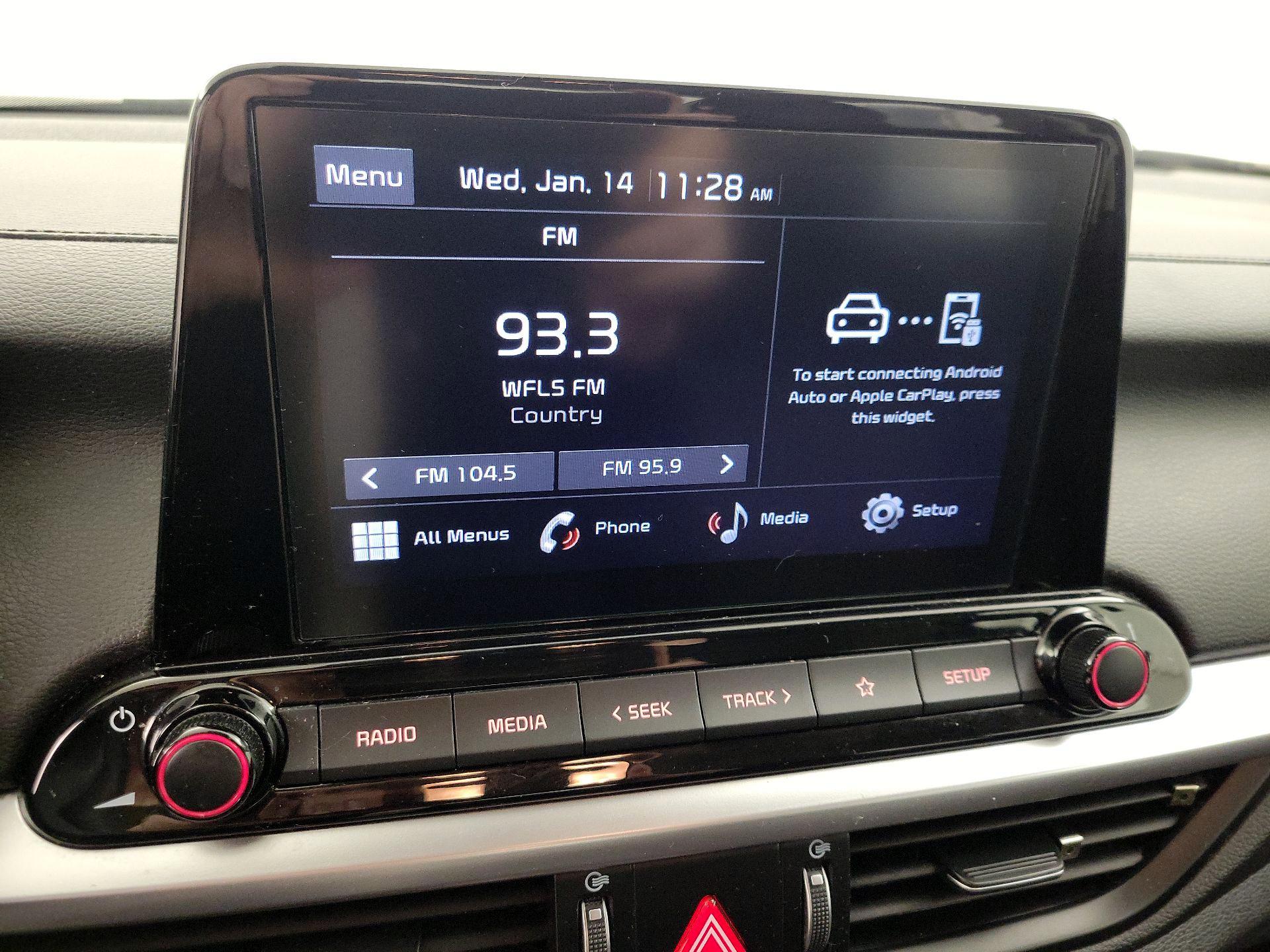 Thumbnail: 2023 Kia Forte - 15