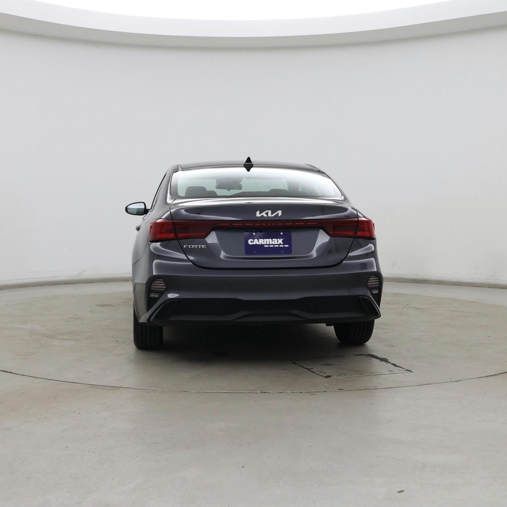 Thumbnail: 2023 Kia Forte - 6