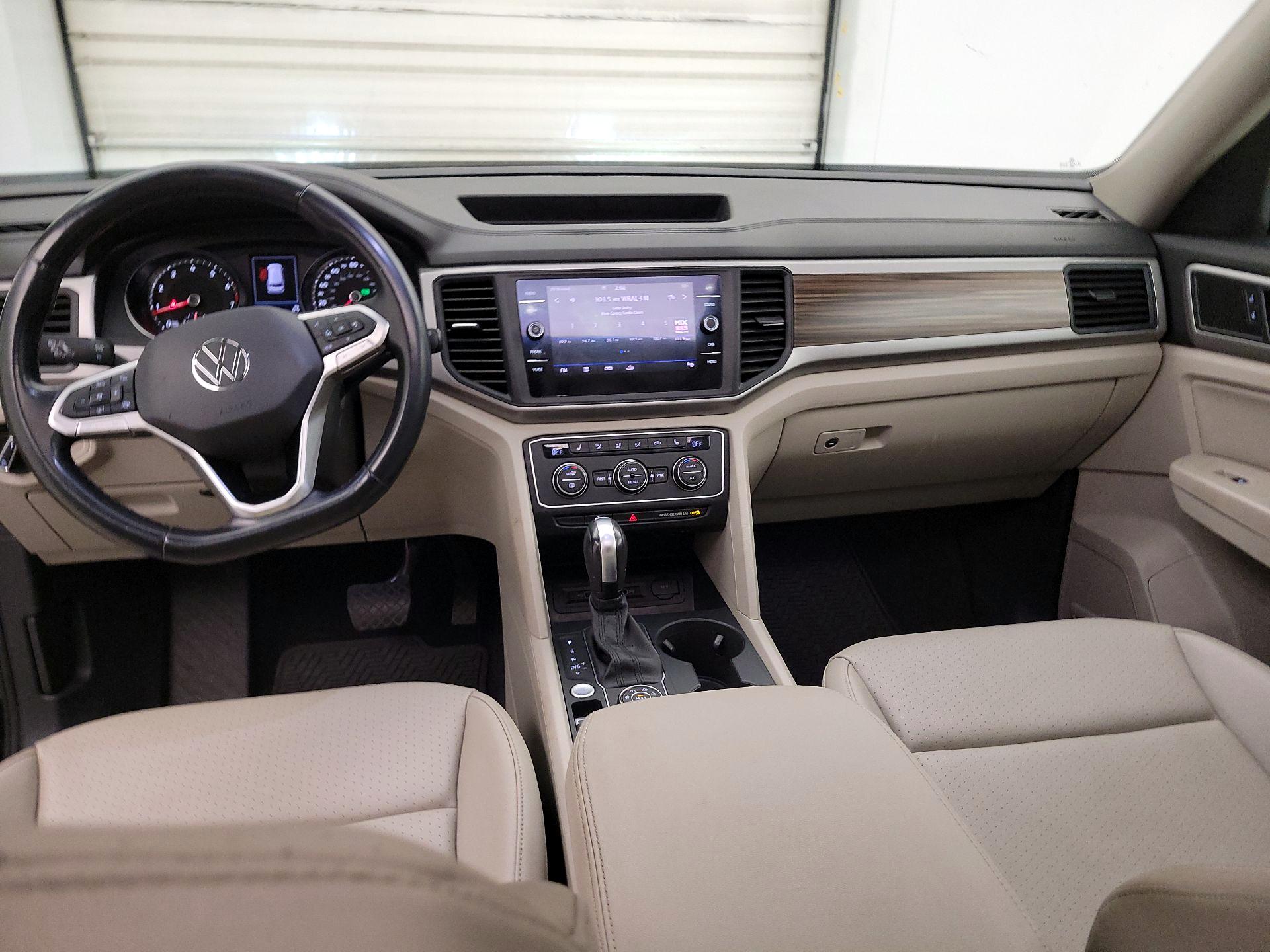 Thumbnail: 2021 Volkswagen Atlas - 9