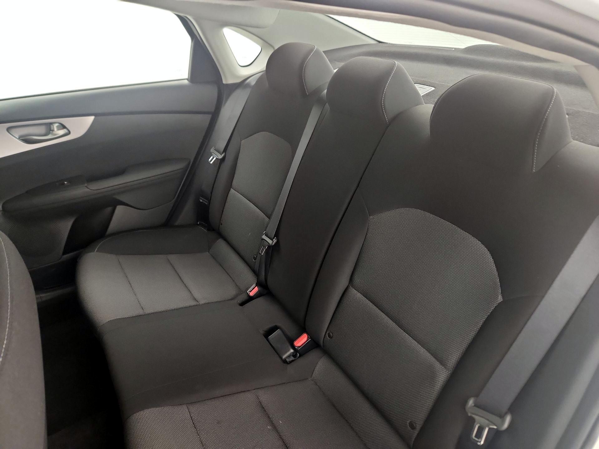 Thumbnail: 2022 Kia Forte - 19