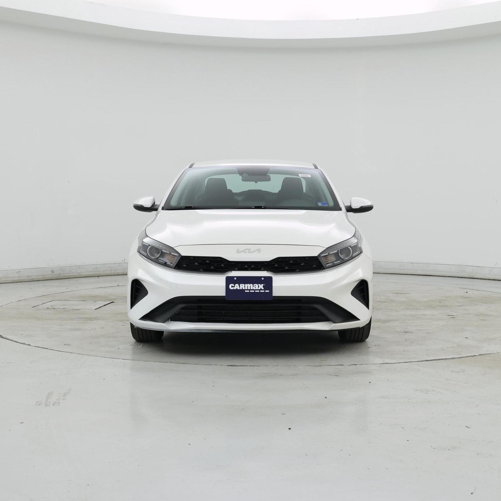 Thumbnail: 2022 Kia Forte - 5