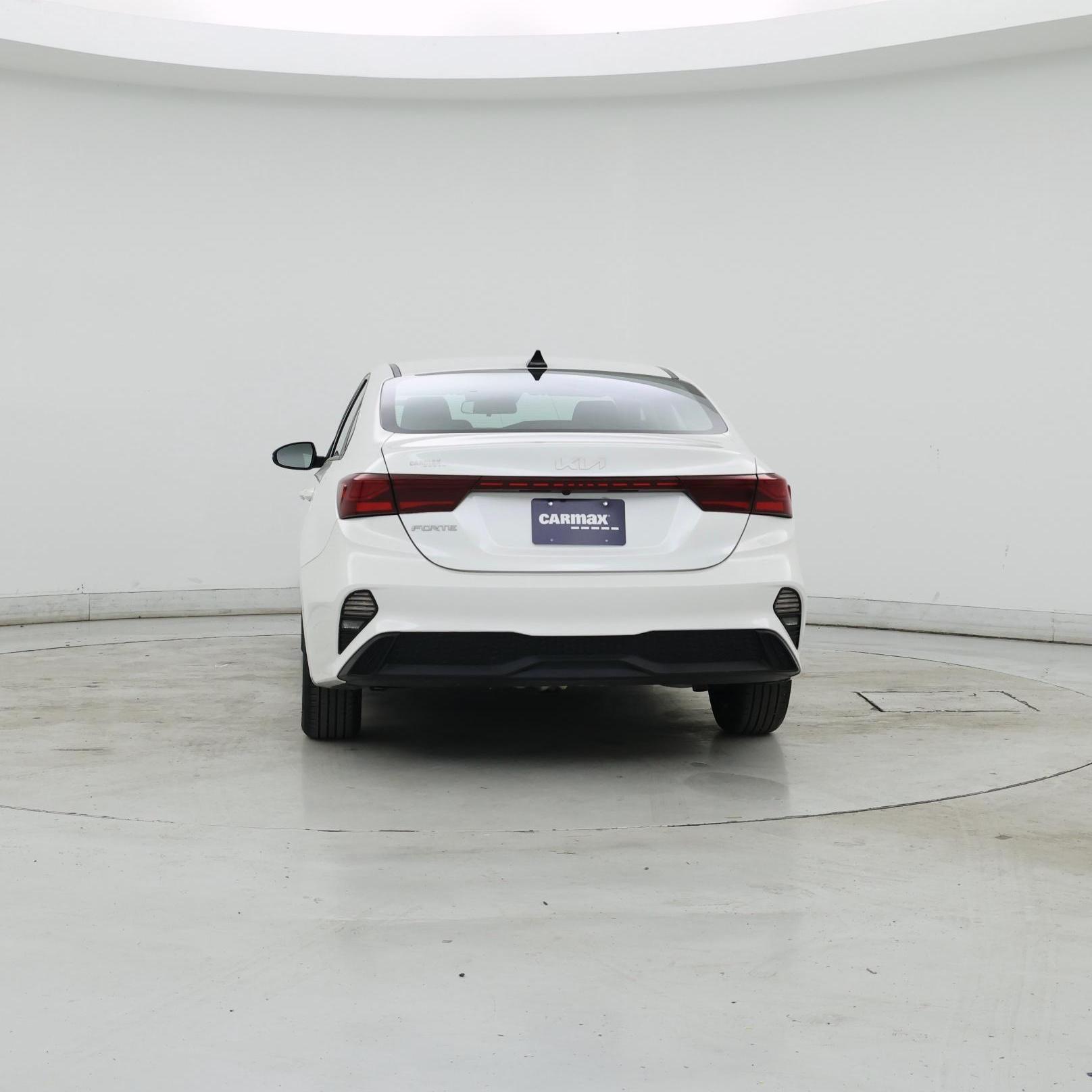 Thumbnail: 2022 Kia Forte - 6