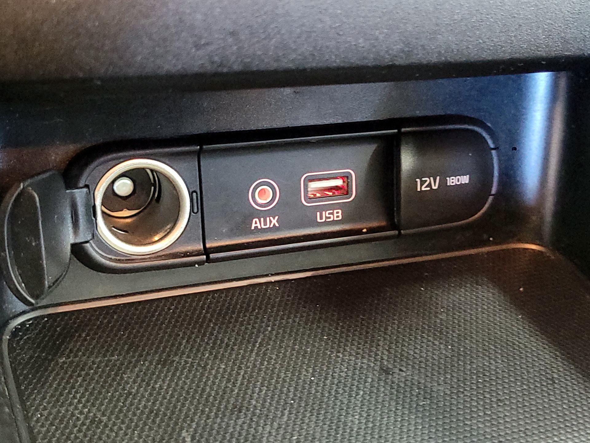 Thumbnail: 2021 Kia Forte - 18