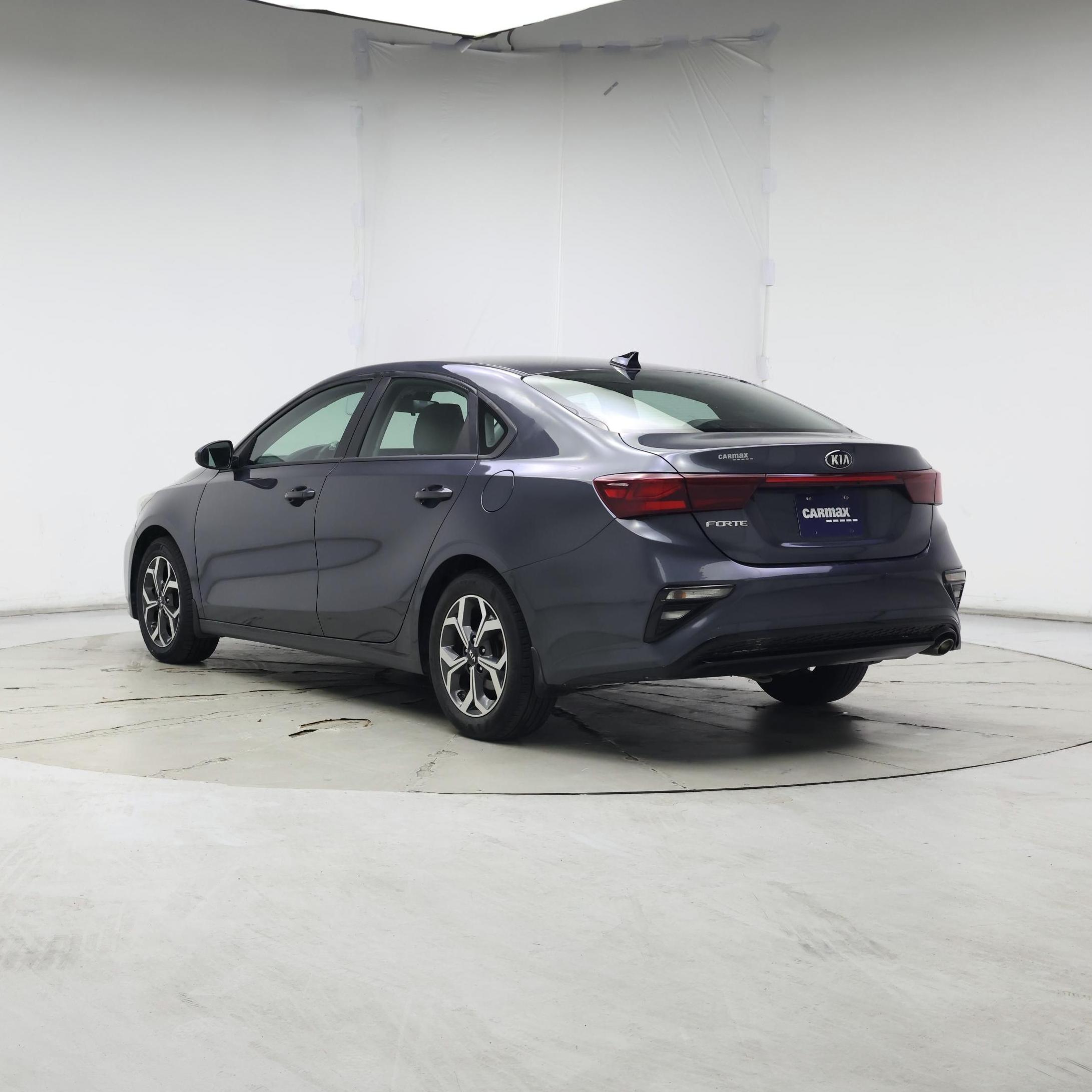 Thumbnail: 2021 Kia Forte - 2