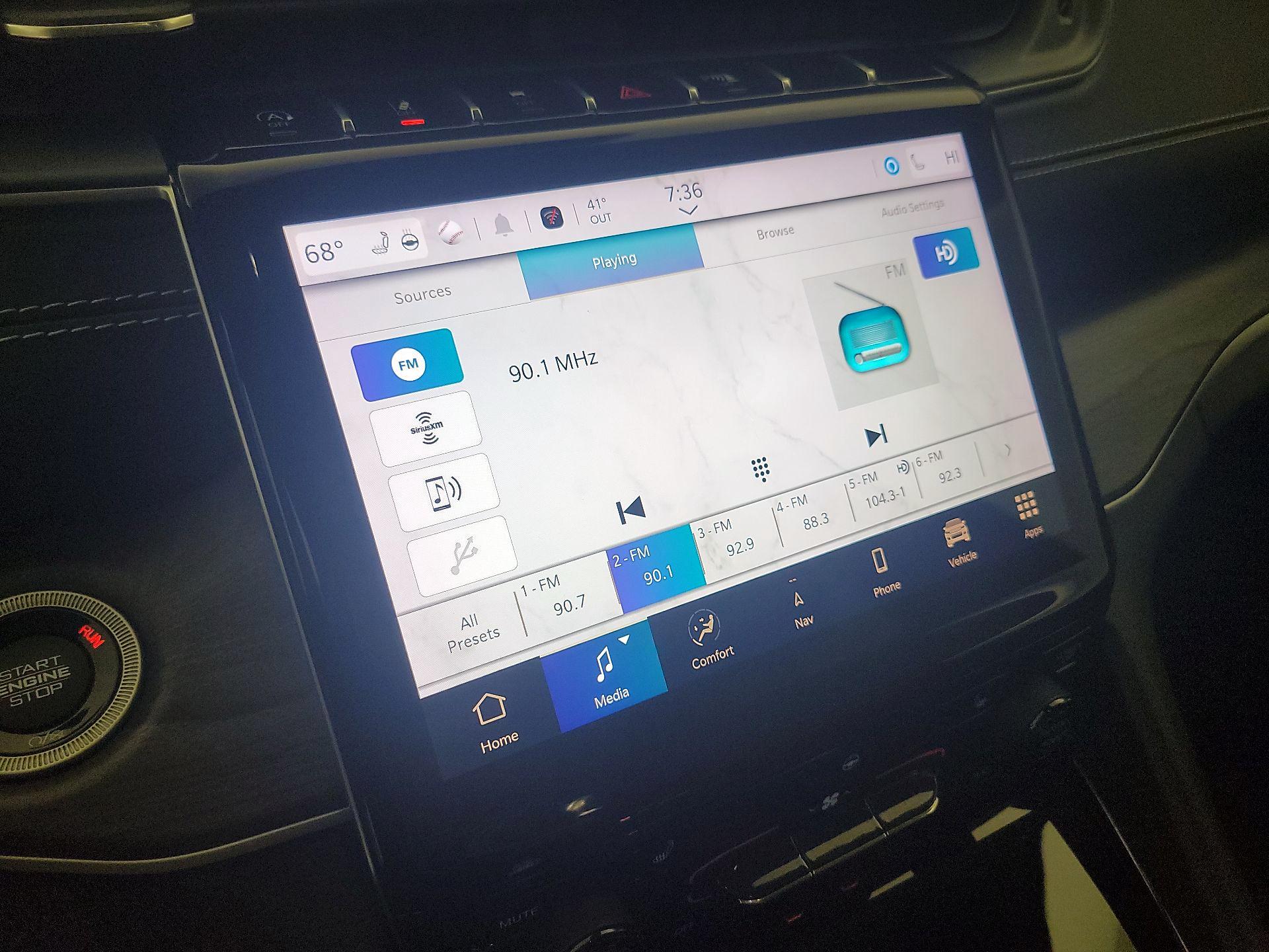 Thumbnail: 2023 Jeep Grand Cherokee - 16