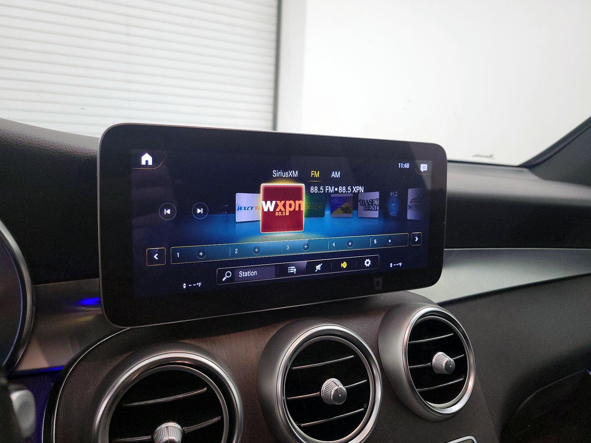 Thumbnail: 2022 Mercedes-Benz GLC - 16