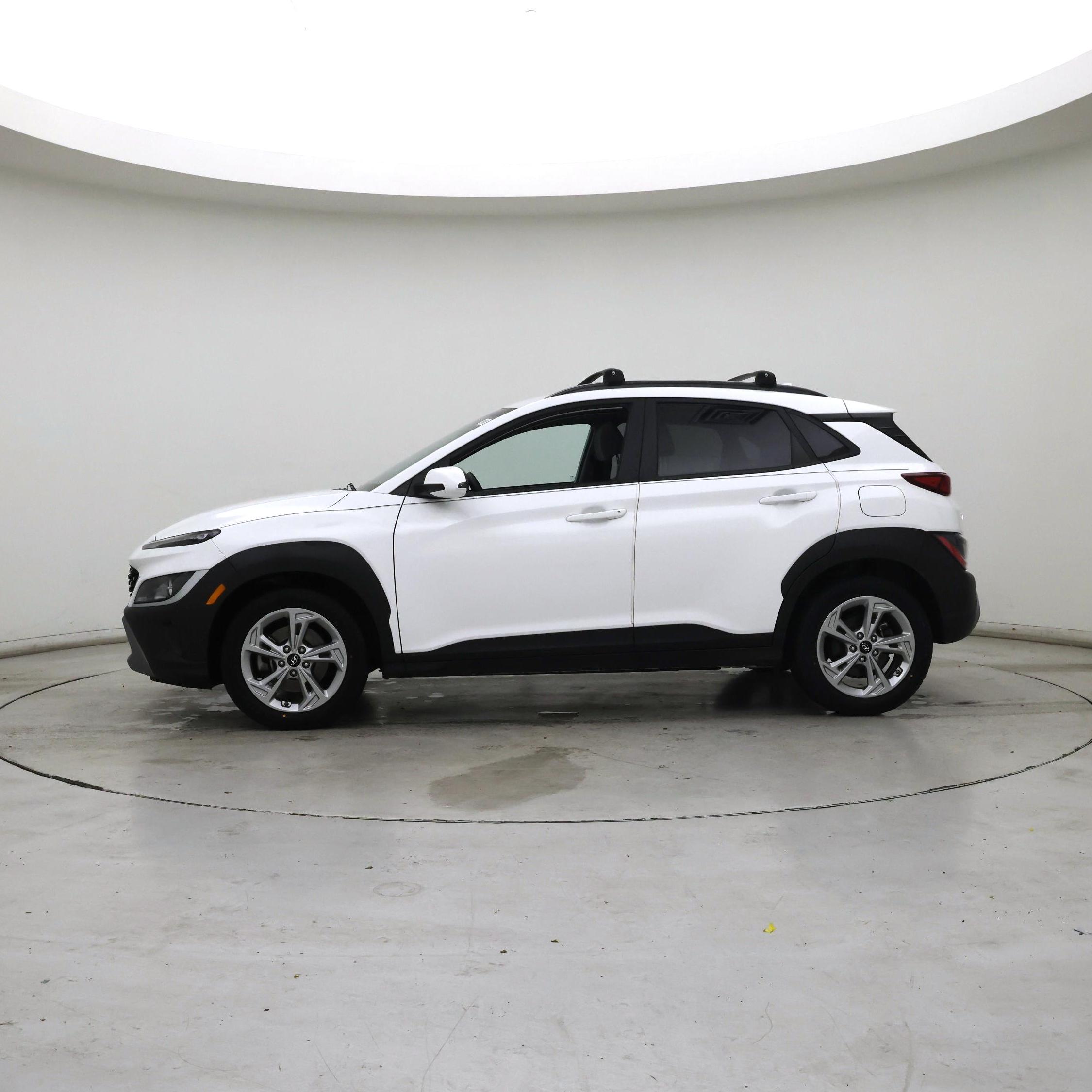 Thumbnail: 2023 Hyundai Kona - 3