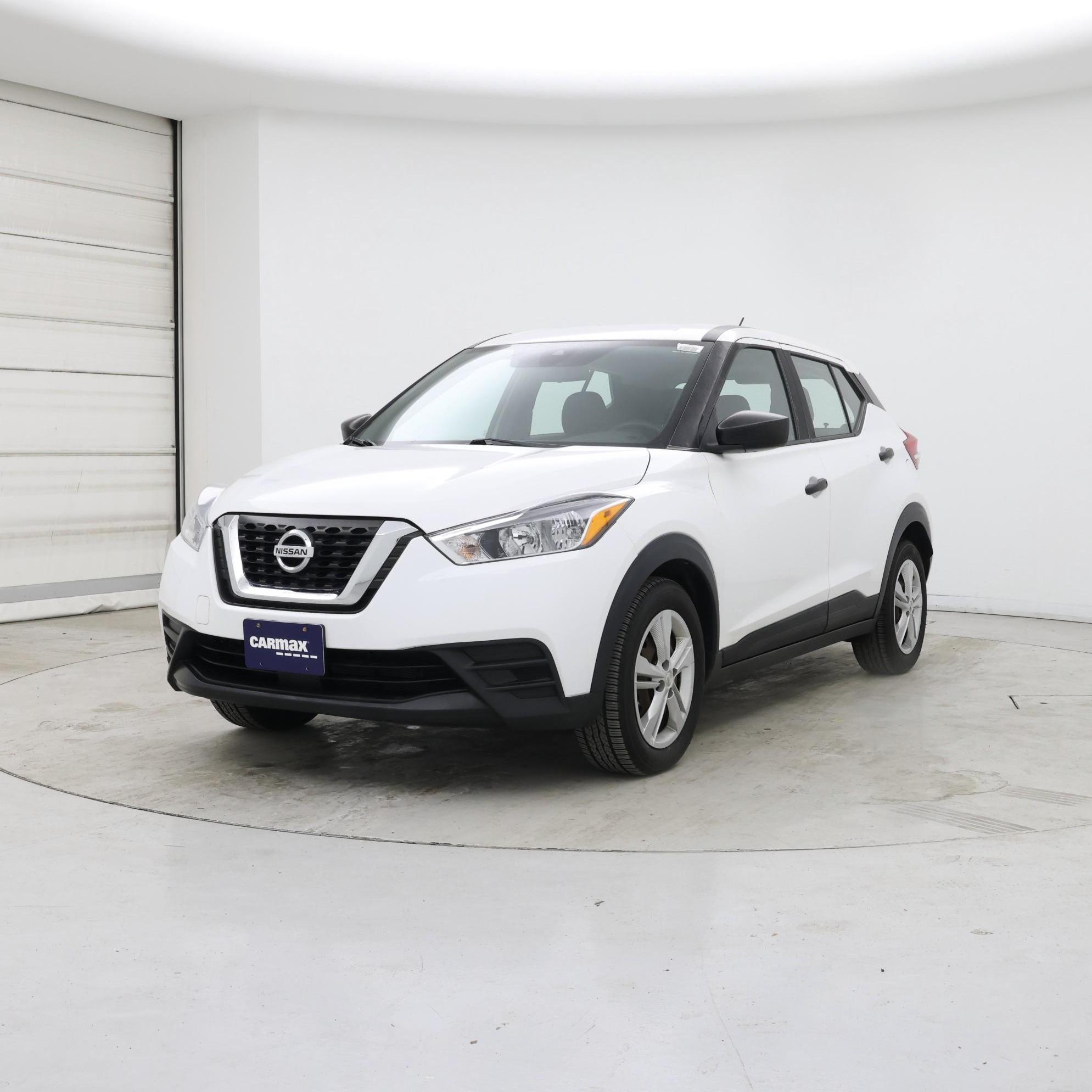 Thumbnail: 2020 Nissan Kicks - 4