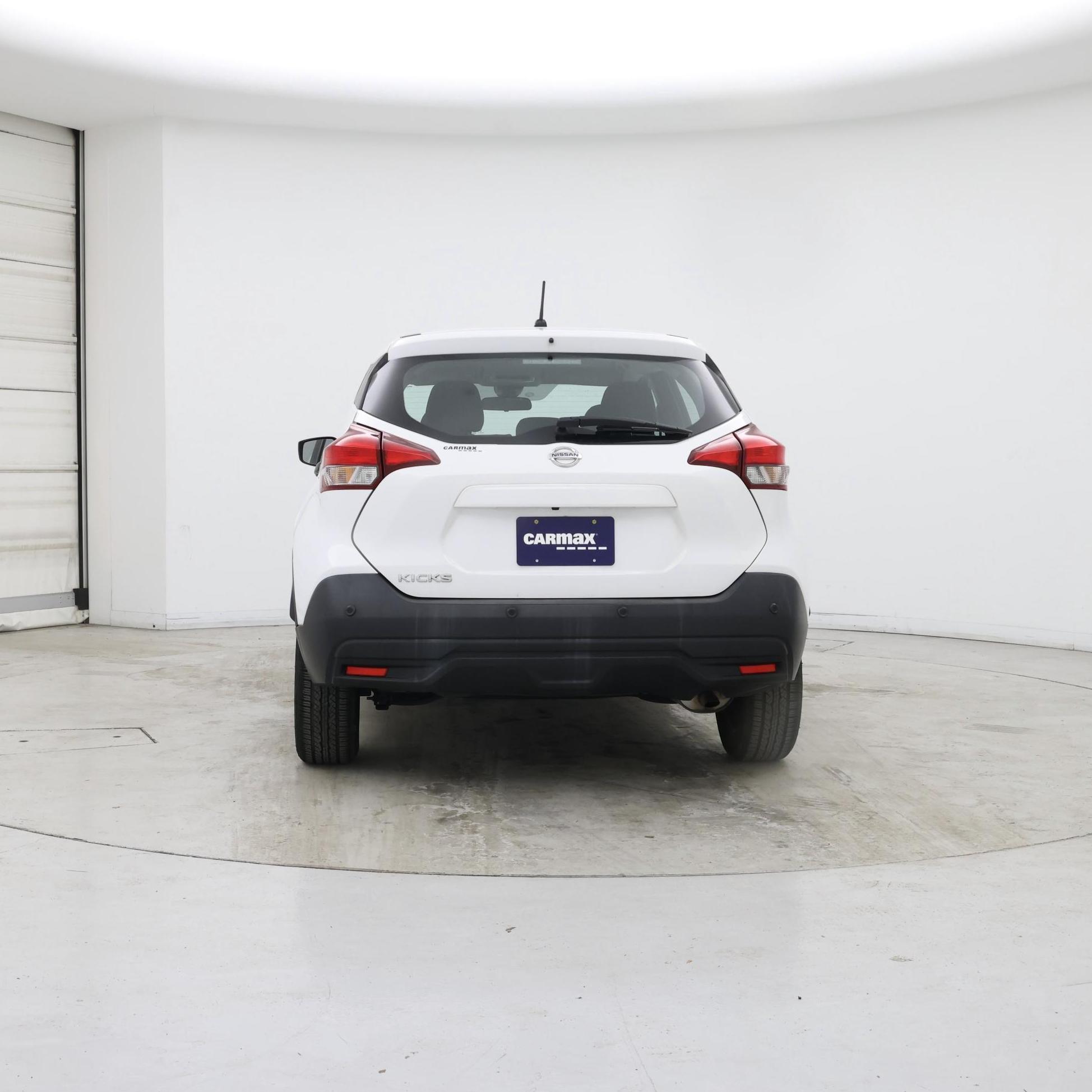 Thumbnail: 2020 Nissan Kicks - 6