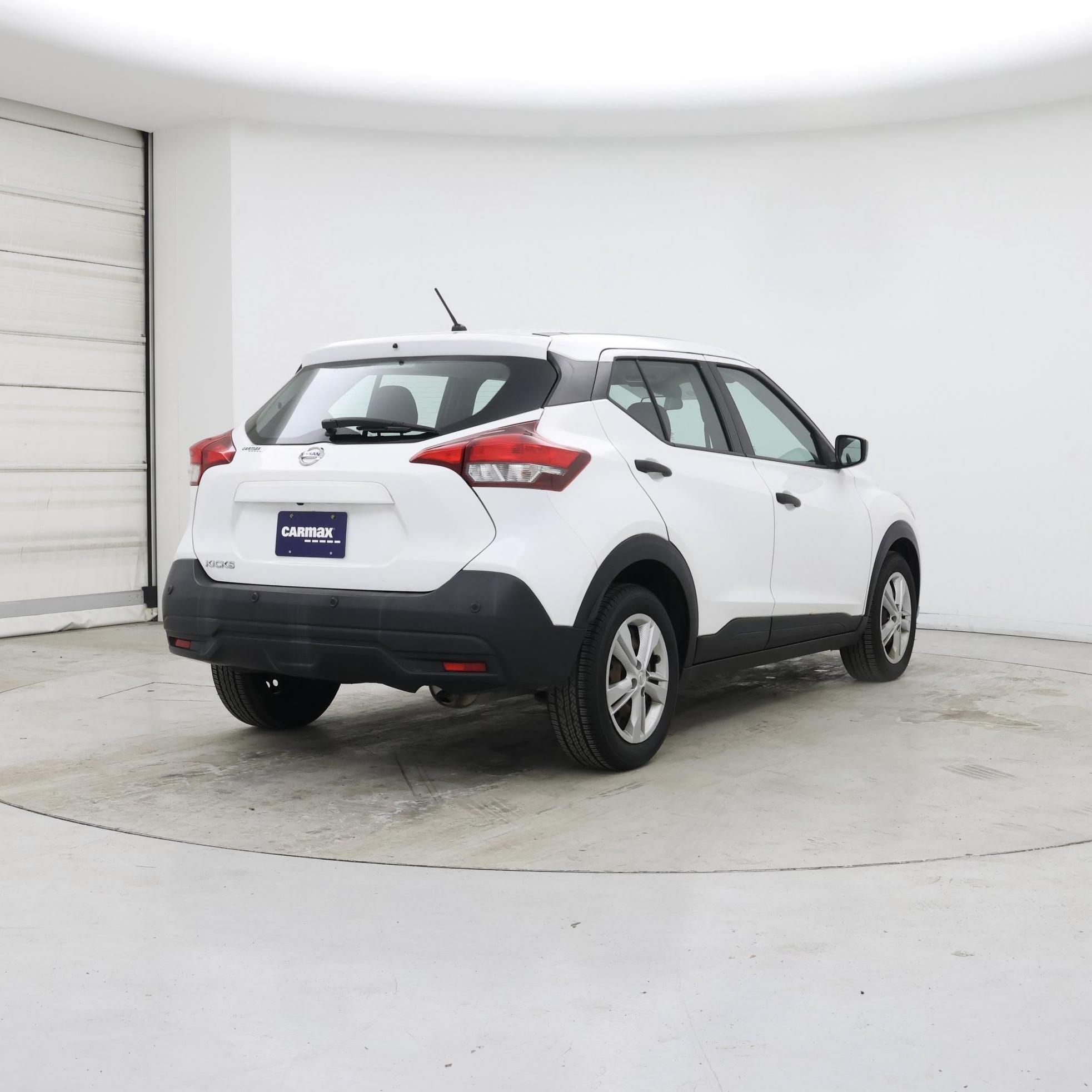 Thumbnail: 2020 Nissan Kicks - 8