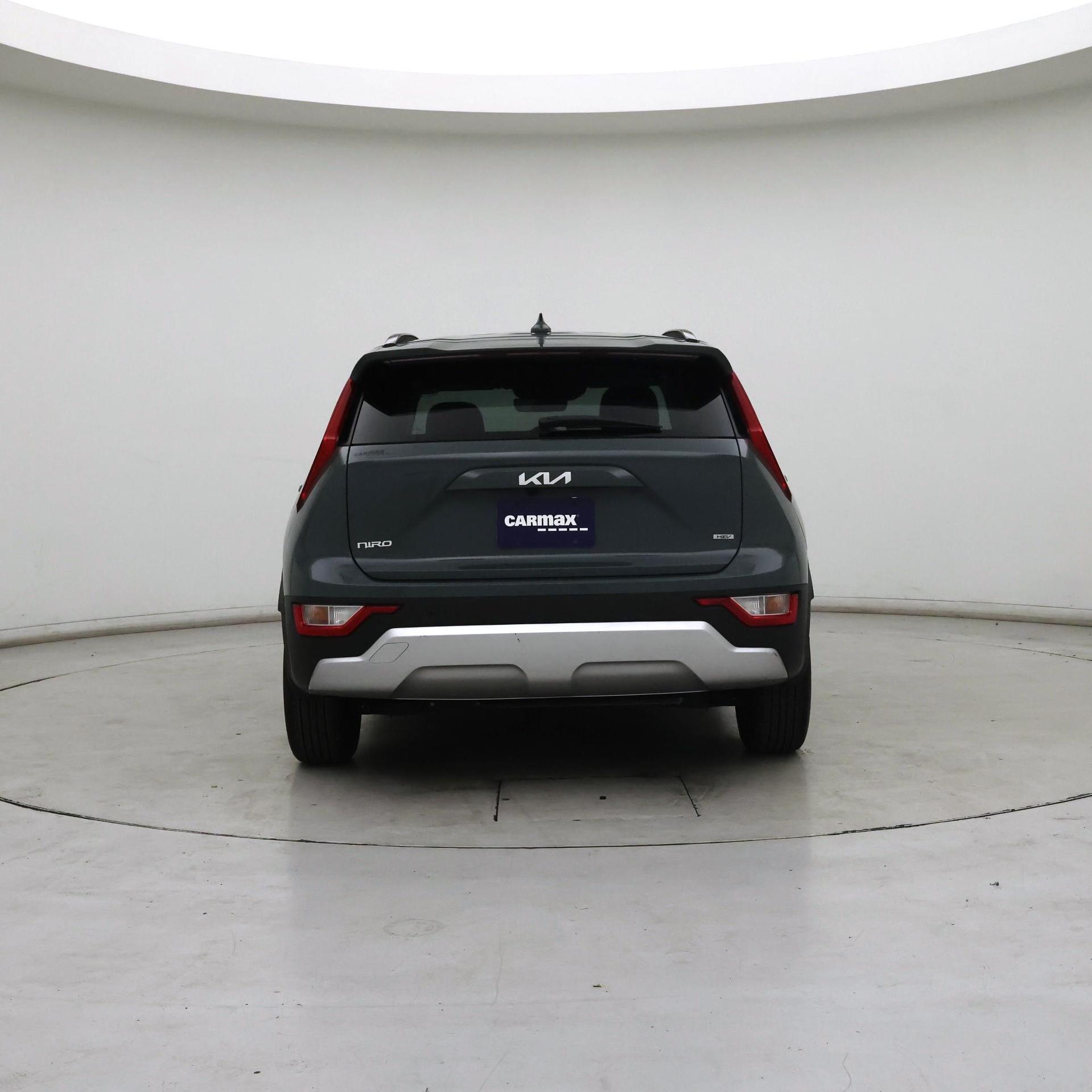 Thumbnail: 2023 Kia Niro - 6