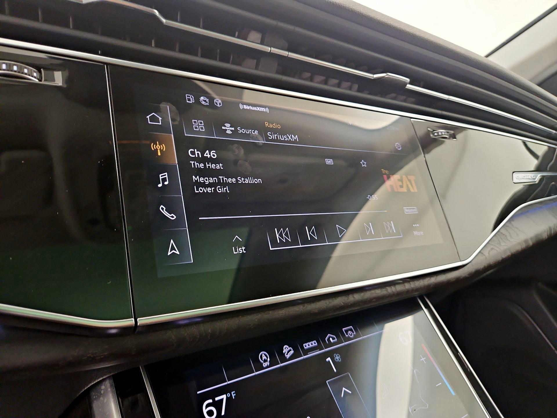 Thumbnail: 2022 Audi Q8 - 16