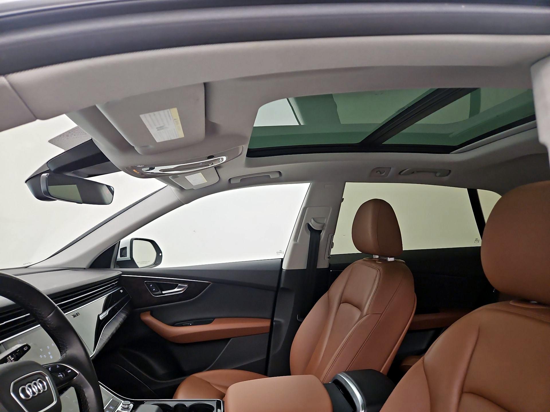 Thumbnail: 2022 Audi Q8 - 20