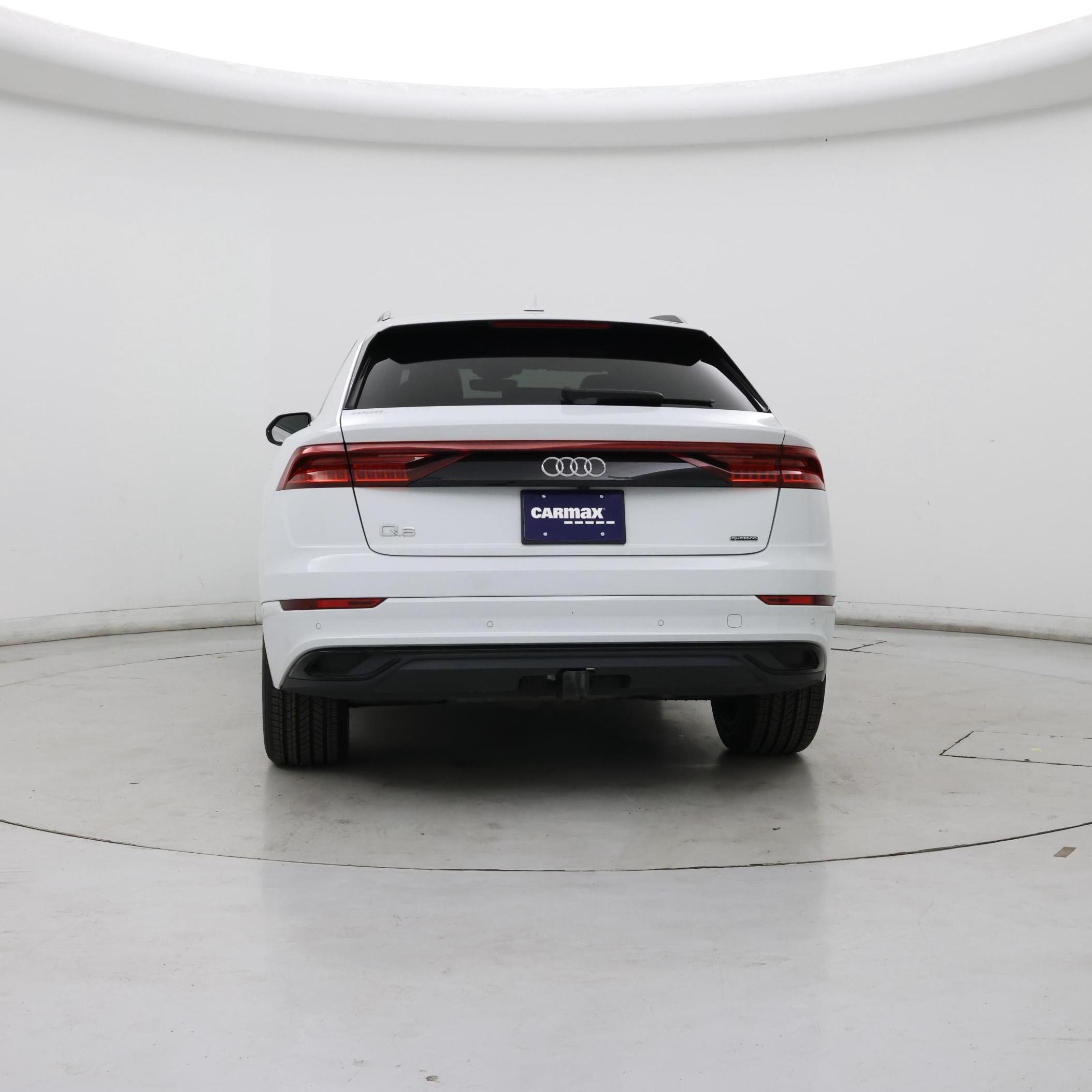 Thumbnail: 2022 Audi Q8 - 6