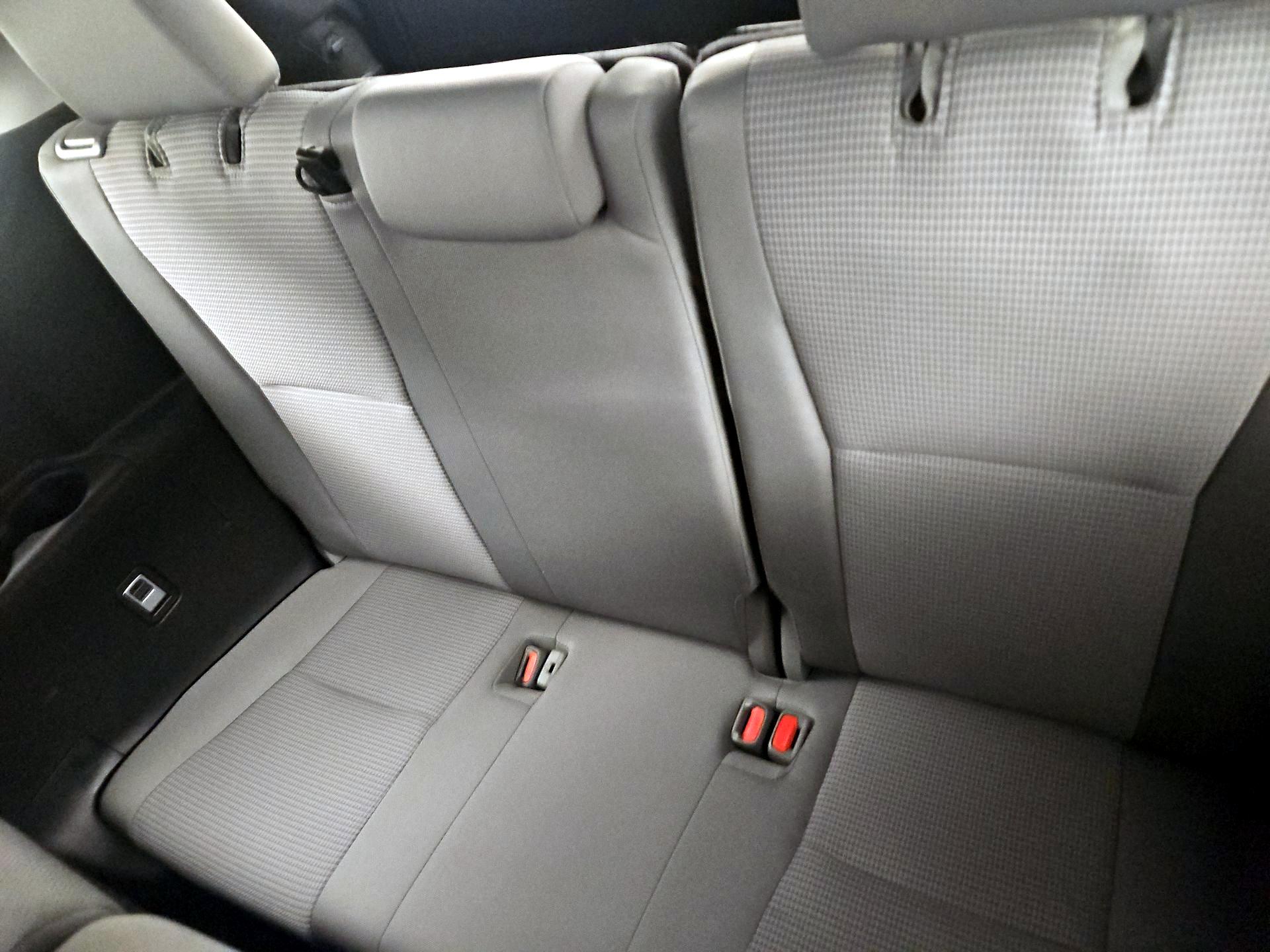 Thumbnail: 2023 Toyota Highlander - 20