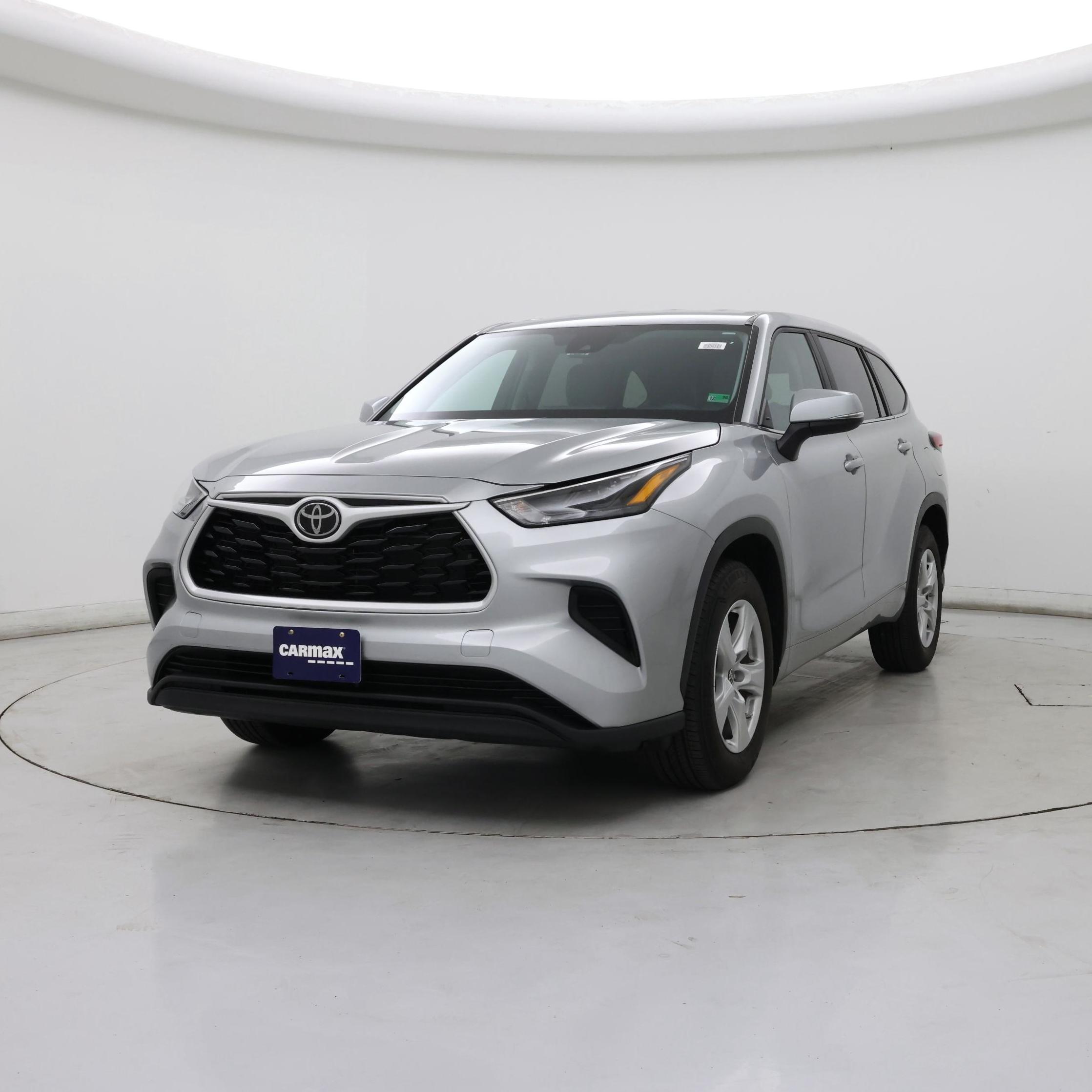 Thumbnail: 2023 Toyota Highlander - 4