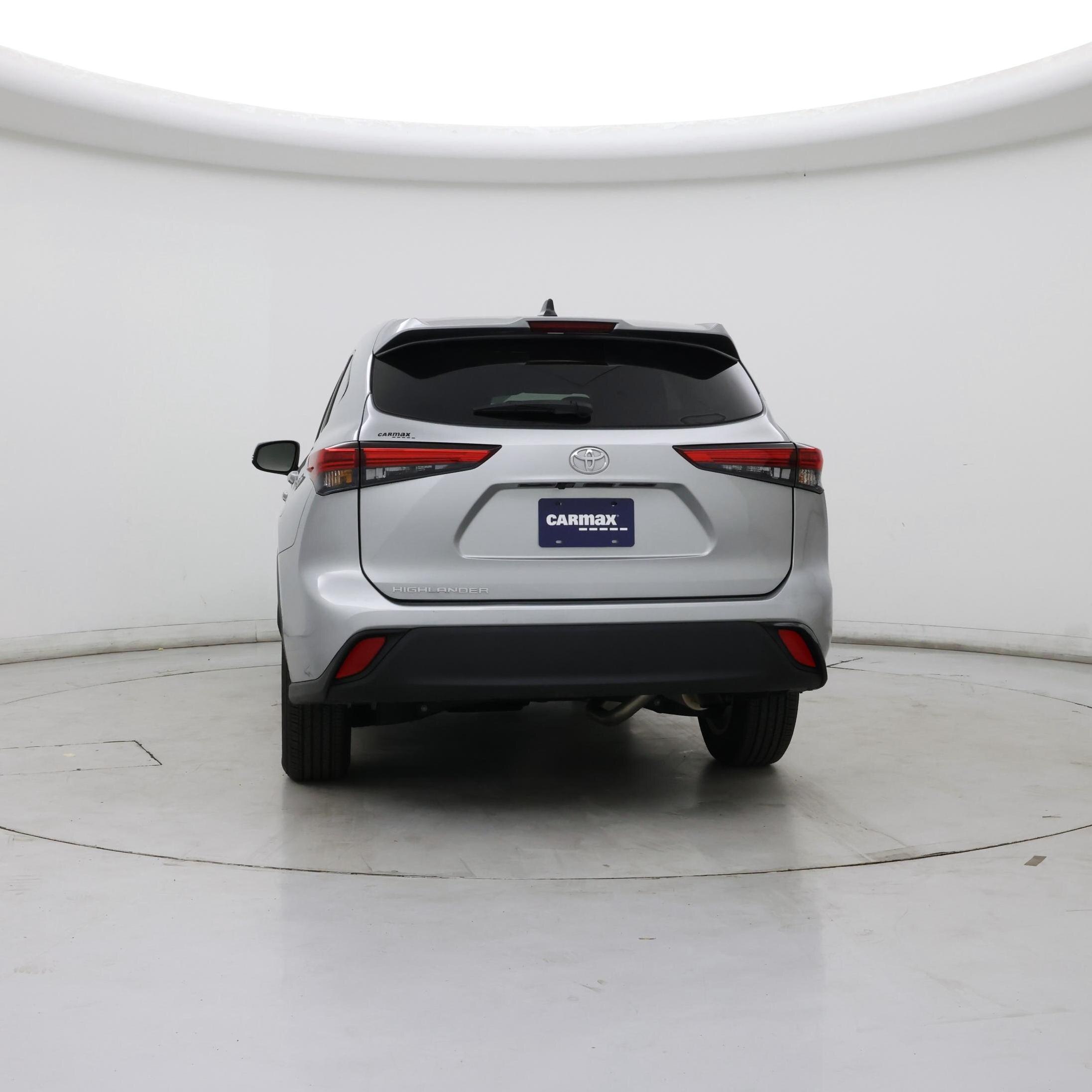 Thumbnail: 2023 Toyota Highlander - 6